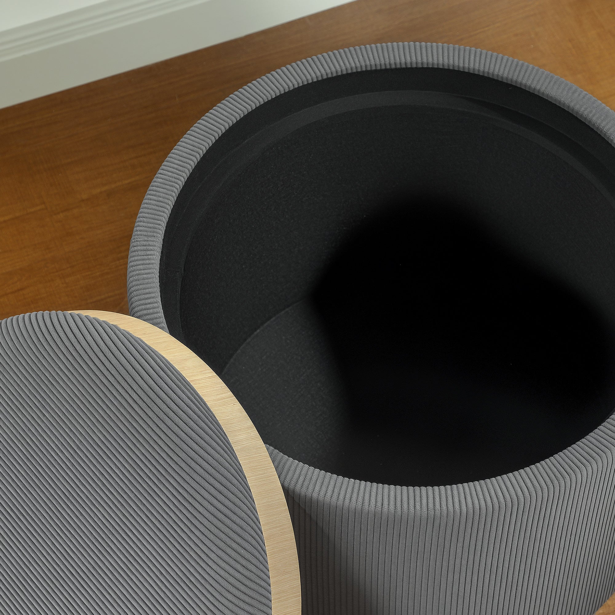 HOMCOM Aufbewahrungshocker mit Stauraum, rund, Fußstütze, Cordstoff, MDf, Grau