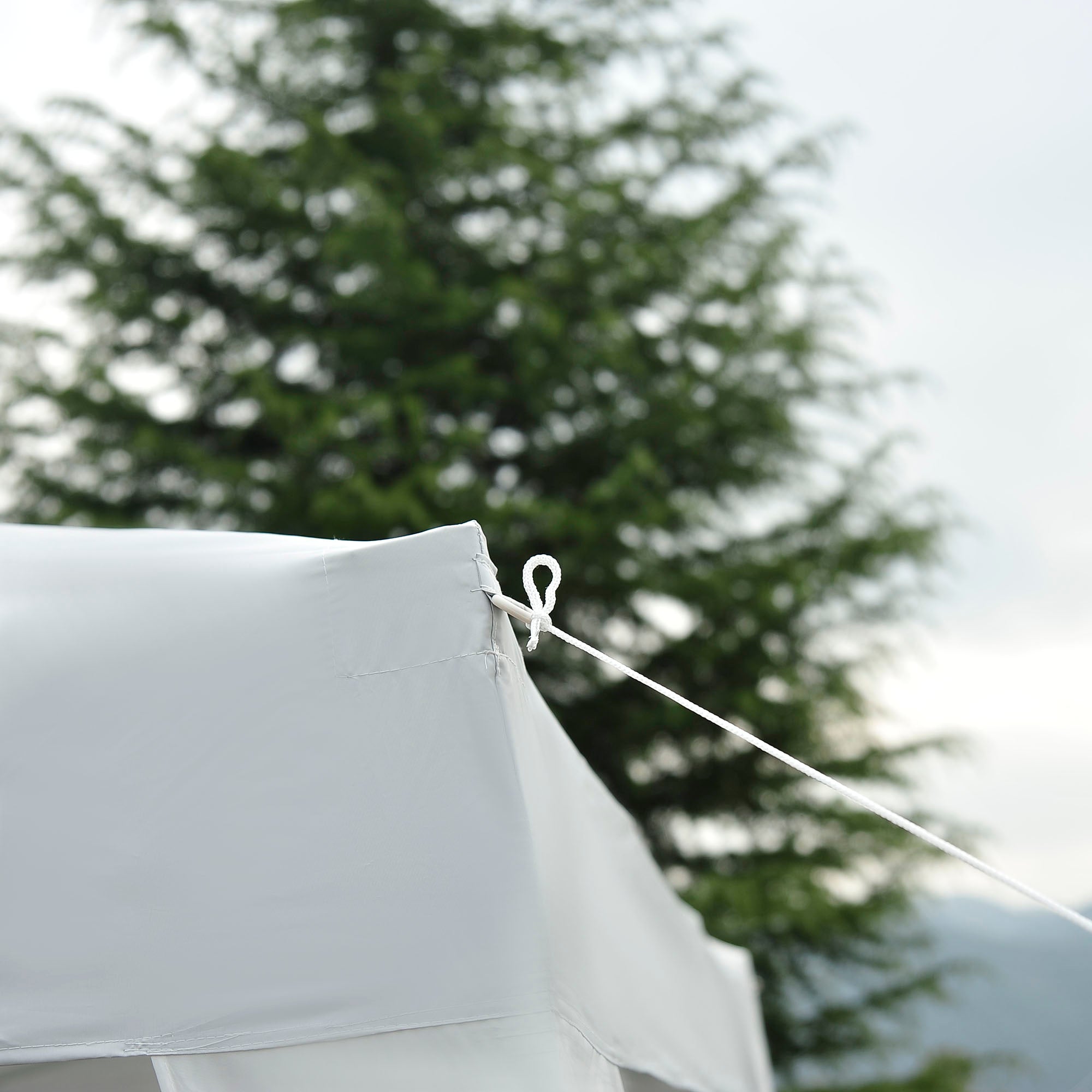 Outsunny Faltpavillon 2,4x2,4m Pavillon Faltzelt mit UV-Schutz, Partyzelt inkl. Tragetasche für Garten, Balkon, Stahl Weiß