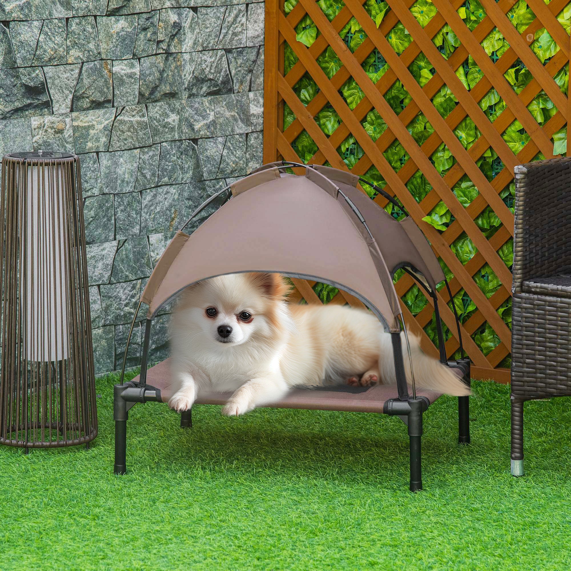 PawHut Haustierbett mit Baldachin, klappbar, Hundeliege, Outdoor-Hundebett, Mesh-Stoff, Braun + Schwarz