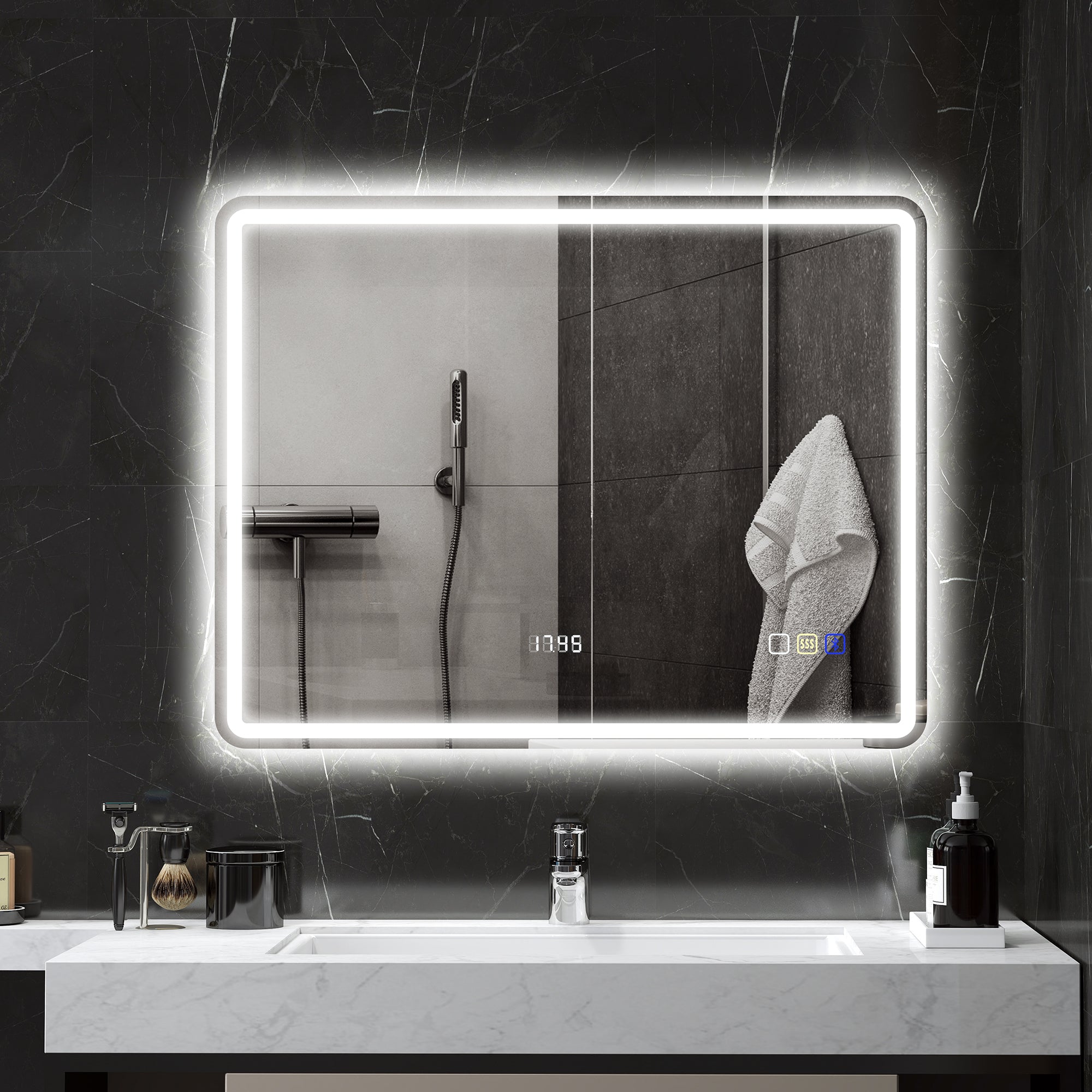 HOMCOM Badezimmerspiegel mit LED-Beleuchtung, Anti-Beschlags-Pad, 3 verstellbare Farben, Uhr, 700 x 900 mm, Silberfarben