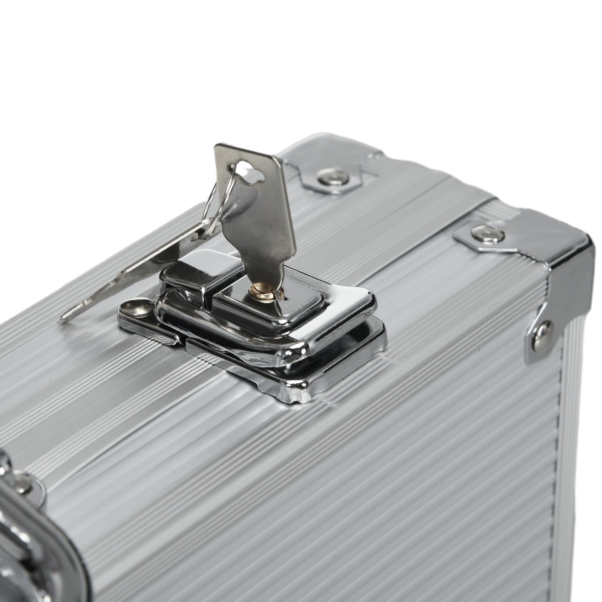 SPORTNOW Casinozubehör und Chips Pokerset mit Chips Pokerchip-Koffer, inkl. Unterlage, Set mit 300 Chips, 2 Kartenspielen, 5 Würfeln