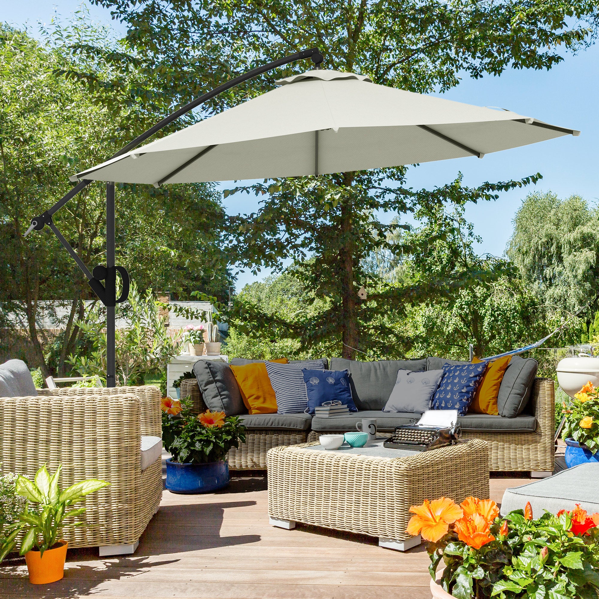 Outsunny Sonnenschirm Ampelschirm, inkl. Kreuzfuß, 293 x 293 x 260 cm, Creme