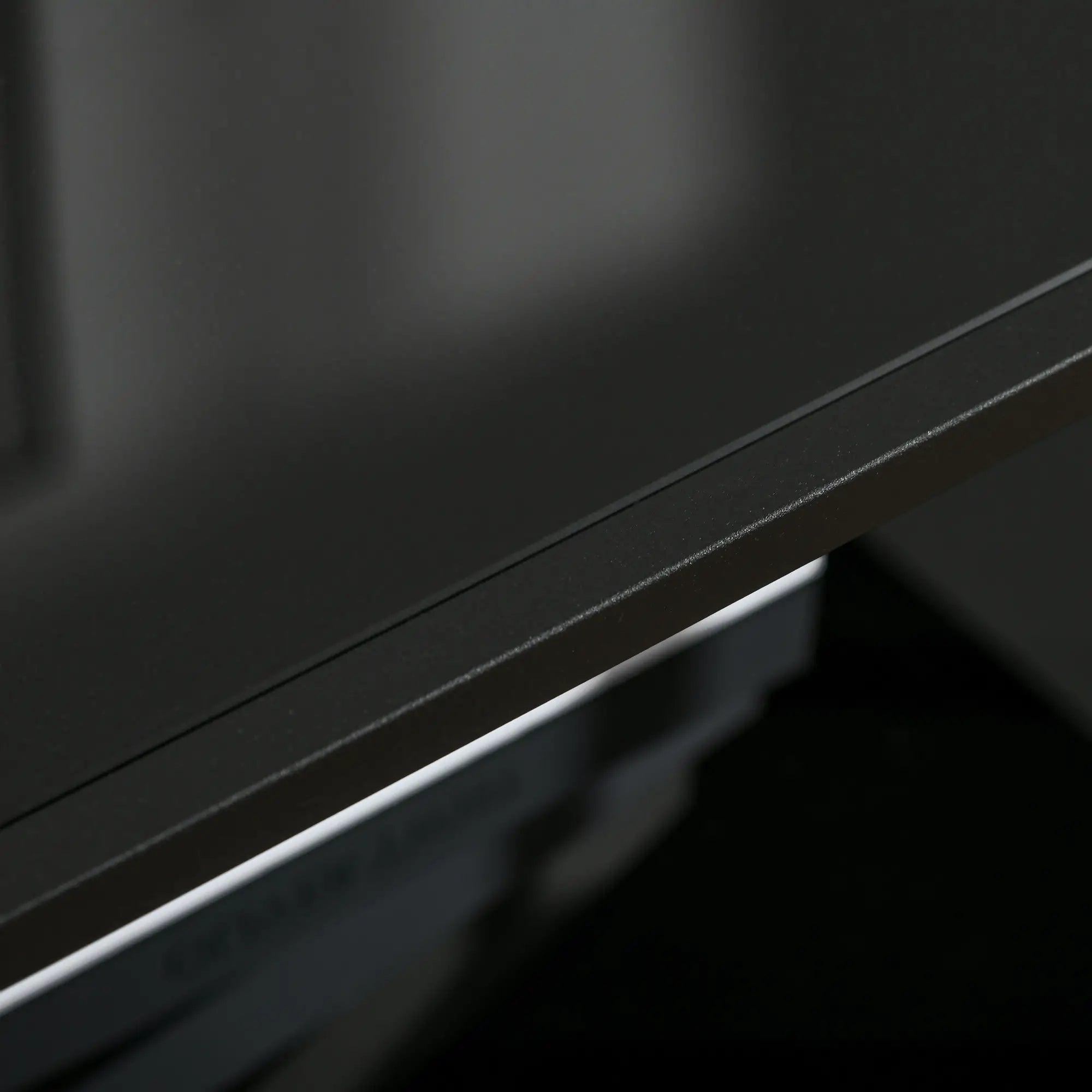 HOMCOM Couchtisch mit Ablage, verstellbare Füße, Stahlrahmen, Glasplatte, 100 x 55 x 45,5 cm, Schwarz