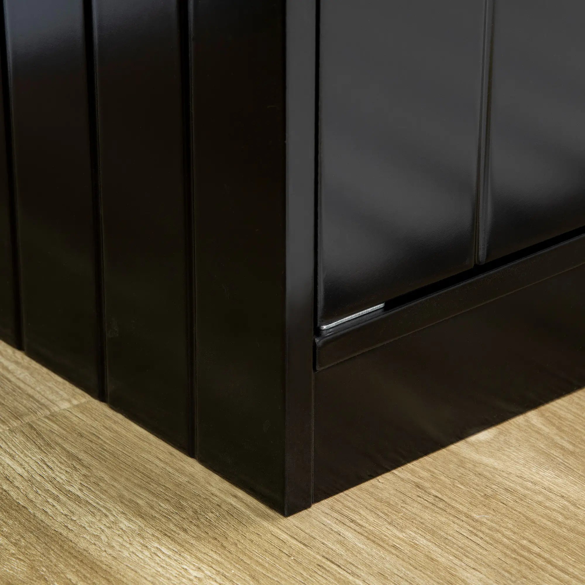 PawHut Erhöhte Futterstation mit 2 Edelstahlschüsseln und 44 L Stauraum, Magnettüren, für große Hunde, Schwarz