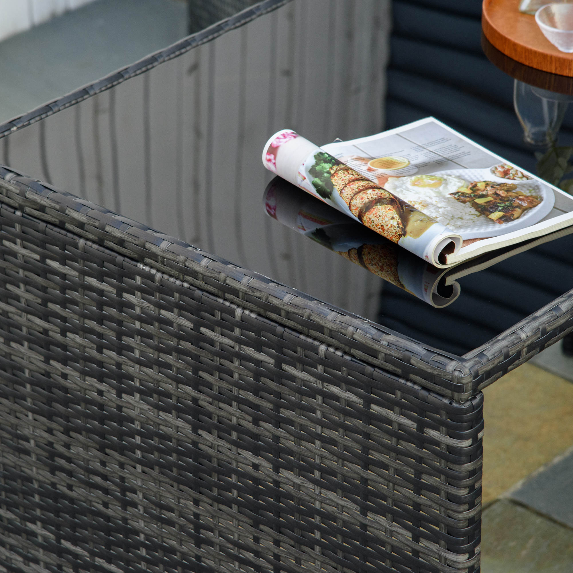 Outsunny Gartenmöbelset für 4 Personen, 4 Stühle & 1 Tisch, inkl. Sitzauflagen, Polyrattan, rostfreier Stahlrahmen, Grau