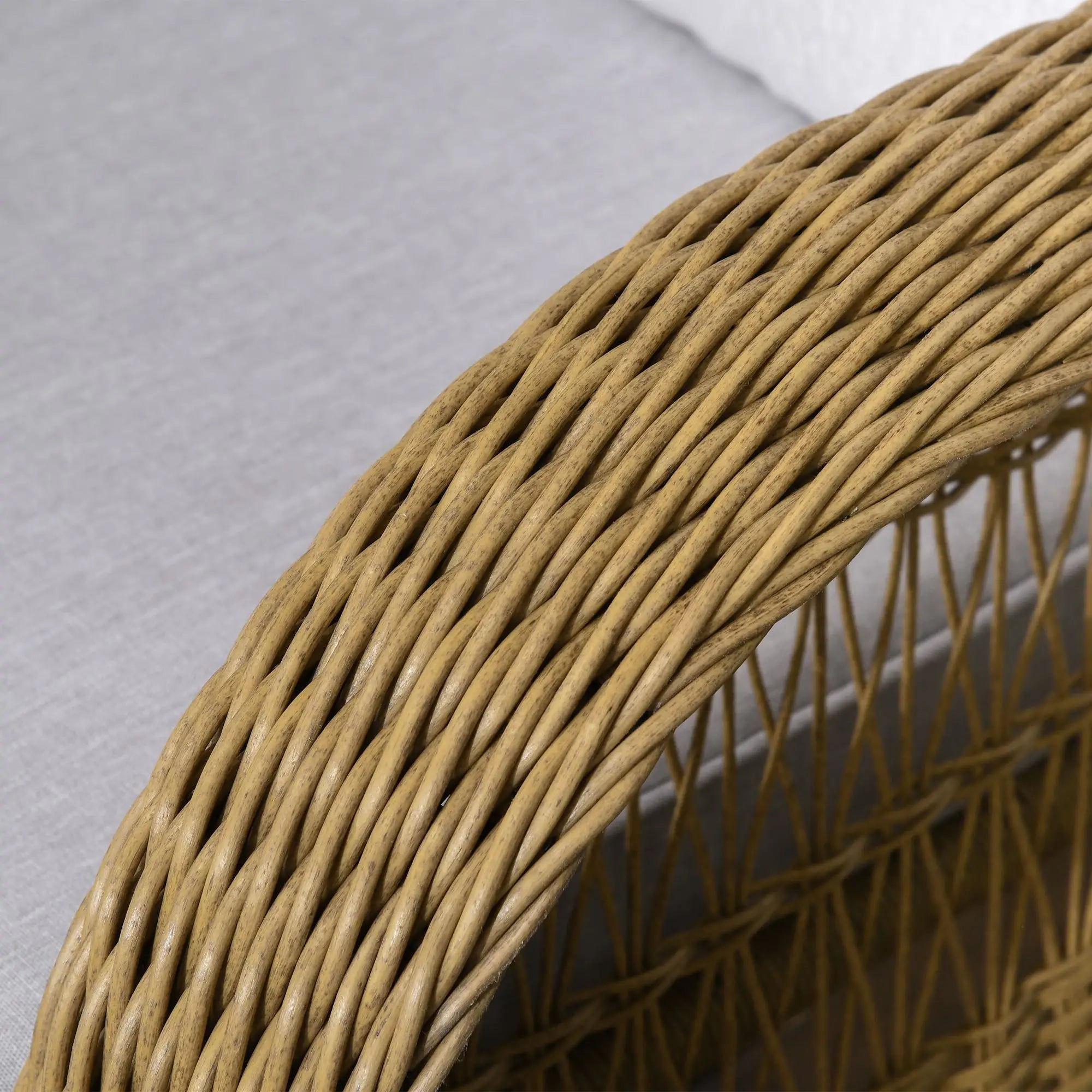 Outsunny Rattan Schaukelstuhl Boho-Stil Outdoor gemütliche Polster