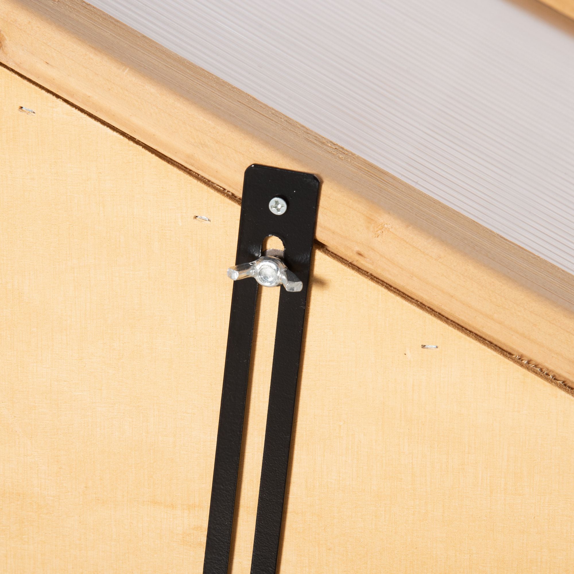 Outsunny Mini-Gewächshaus, kleines Treibhaus mit Holzrahmen, Fenster und Doppeltür, 3 Regale, 70L x 50B x 120H cm, Braun