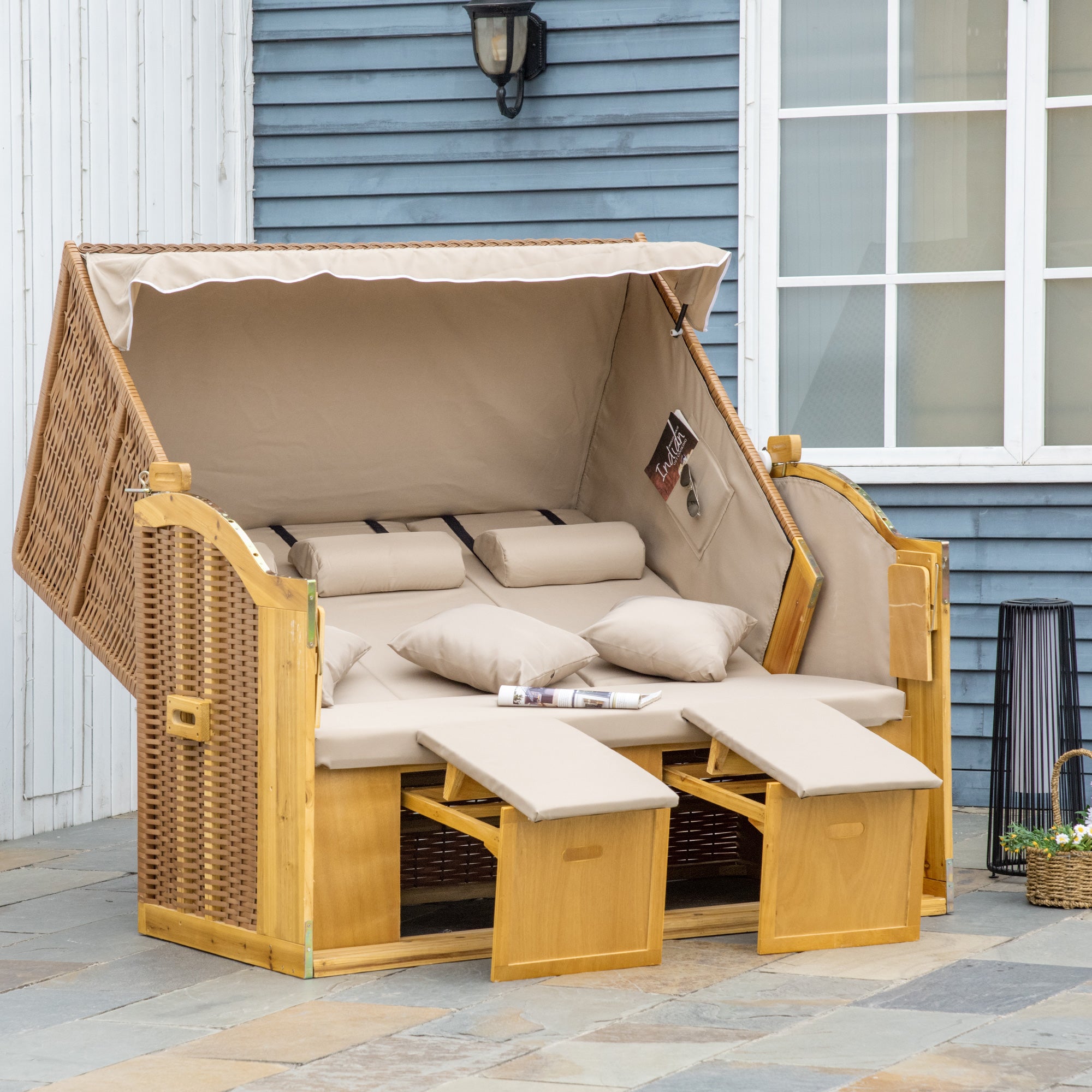 Outsunny Strandkorb 3-Sitzer Sonnenliege mit Dach 2 Klapptischen Fußstütze Chaiselongue 5-stufige Rückenlehne XXL Polyrattan Natur 150 x 79 x 160 cm