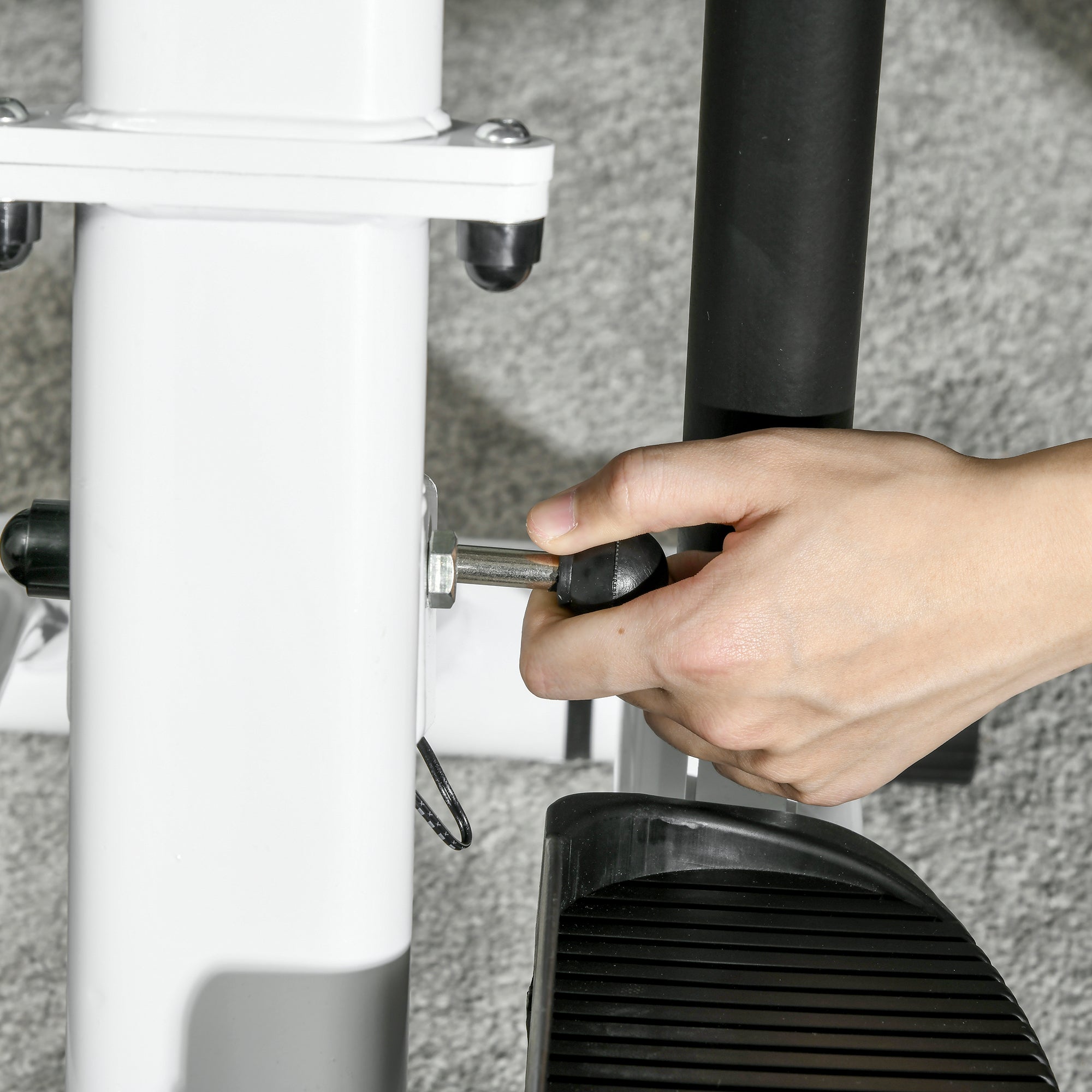 SPORTNOW STEPPER mit 12 Widerstandsstufen, LCD-Anzeige, 2 Rollen, 80 cm x 61 cm x 134 cm, Weiß + Schwarz