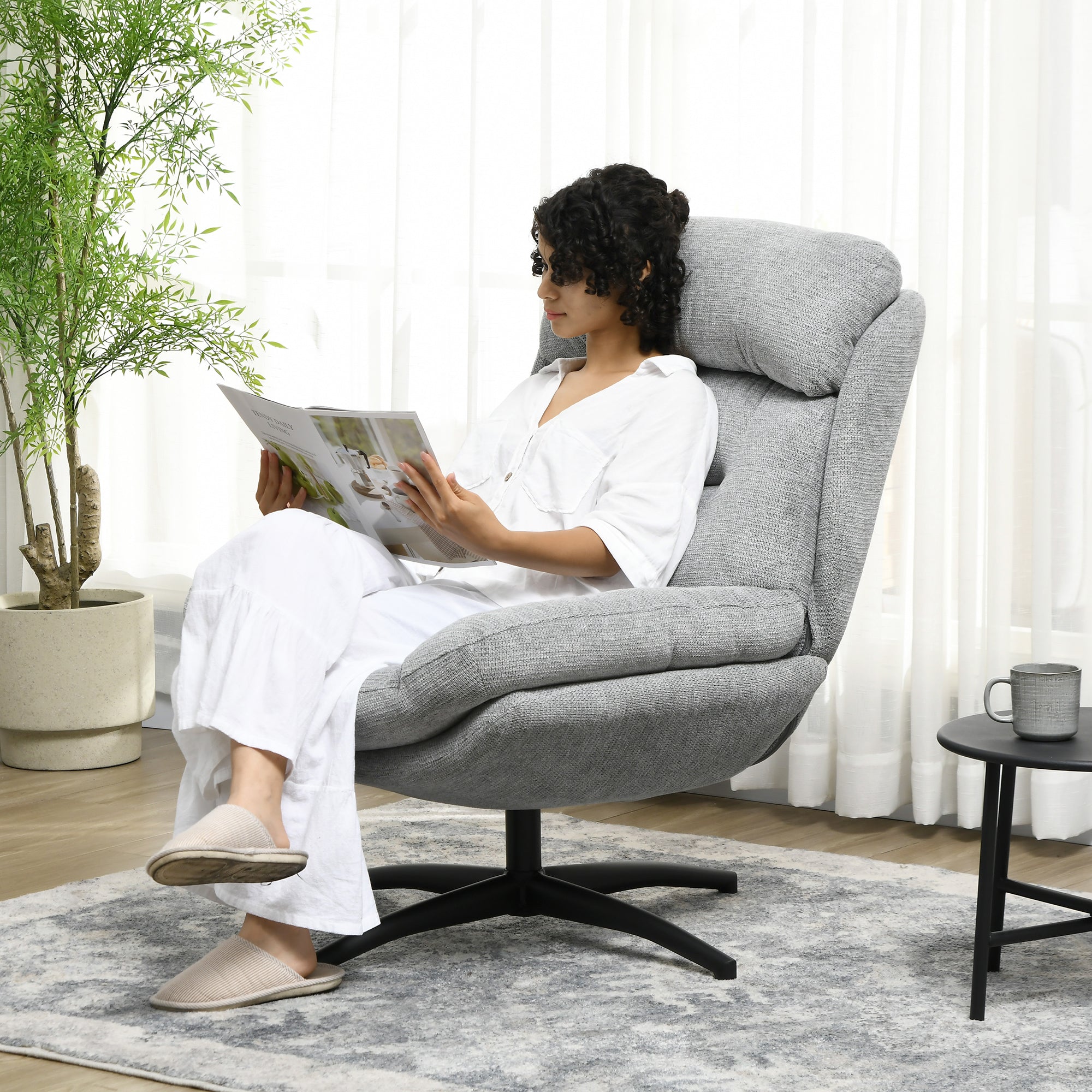 HOMCOM Drehsessel, 360-Grad-Drehung, Chenille-Stoff, integrierte Armlehnen, Stahlbeine, Grau, Schwarz