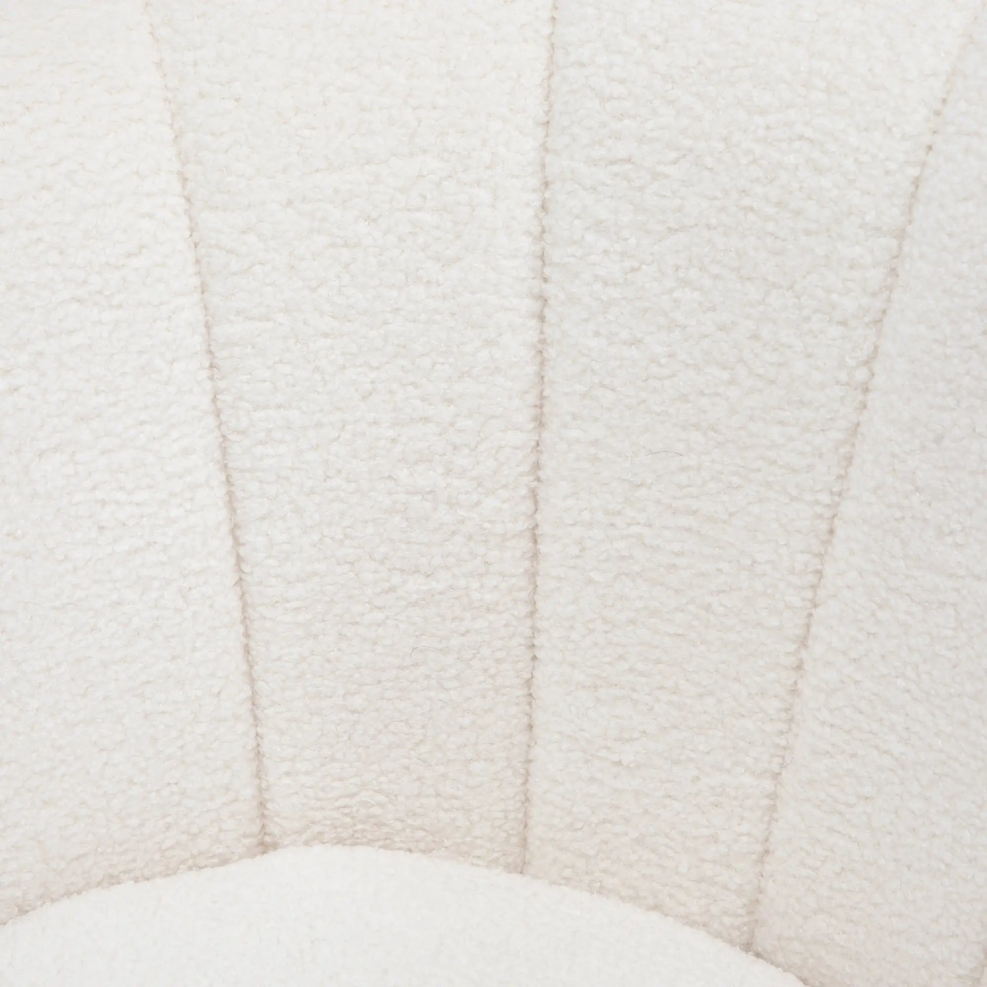 HOMCOM Polstersessel in Muschelform, Relaxsessel, Entspannungssessel, Metallbeine in Goldoptik, 79L x 77B x 77H cm, Weiß