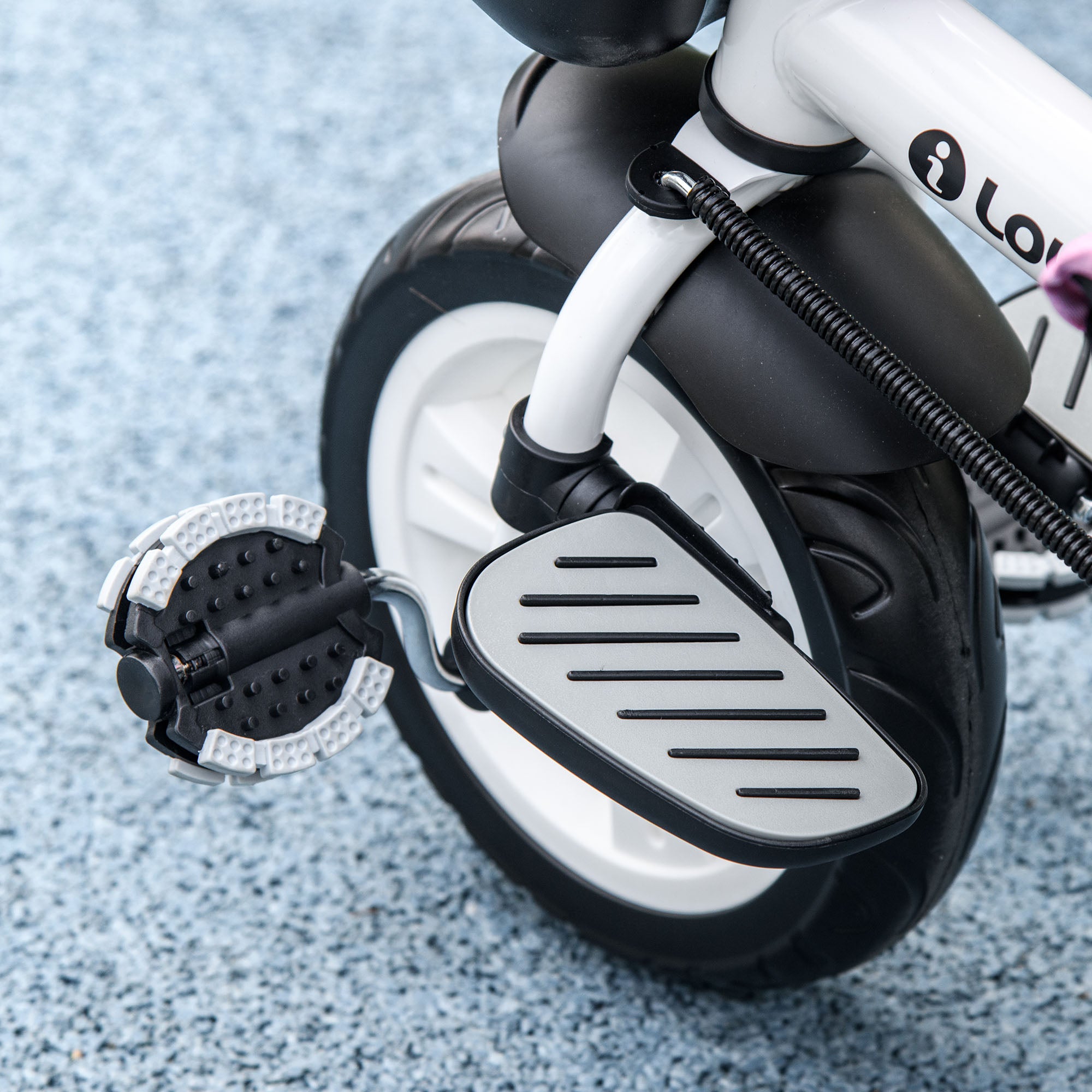 HOMCOM 6-in-1 Kinderdreirad mit Schiebestange, Dach, Gurt, Ablagekorb, 18+ Monate, Rosa