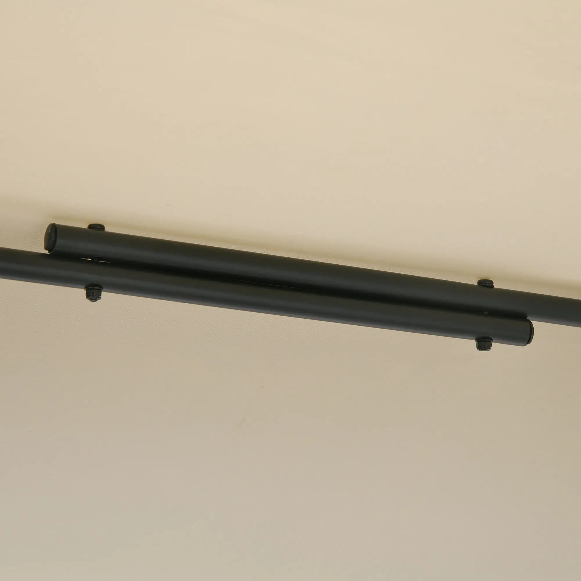 Outsunny Gartenbar-Set mit Dach & 4 Barhockern