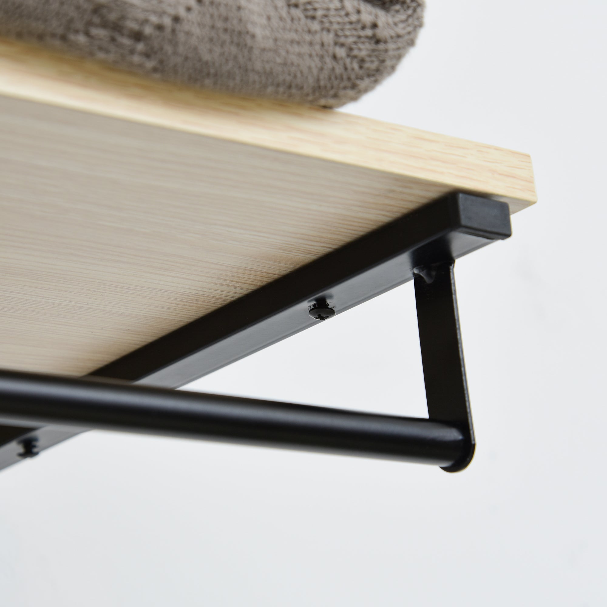 HOMCOM 2-in-1 Garderobenset Flurgaderobe mit Sitzbank Wandgarderobe für Eingangsbereich, 6 Haken, Natur+Schwarz, 75 x 30 x 45 cm(Sitzbank)