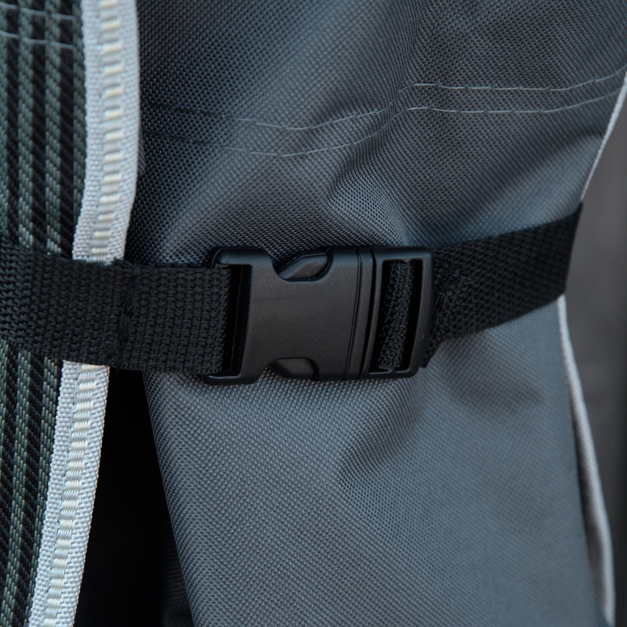 Outsunny Campingbett, klappbares Feldbett mit Kopfkissen, 188 x 64,5 x 53 cm, Grau