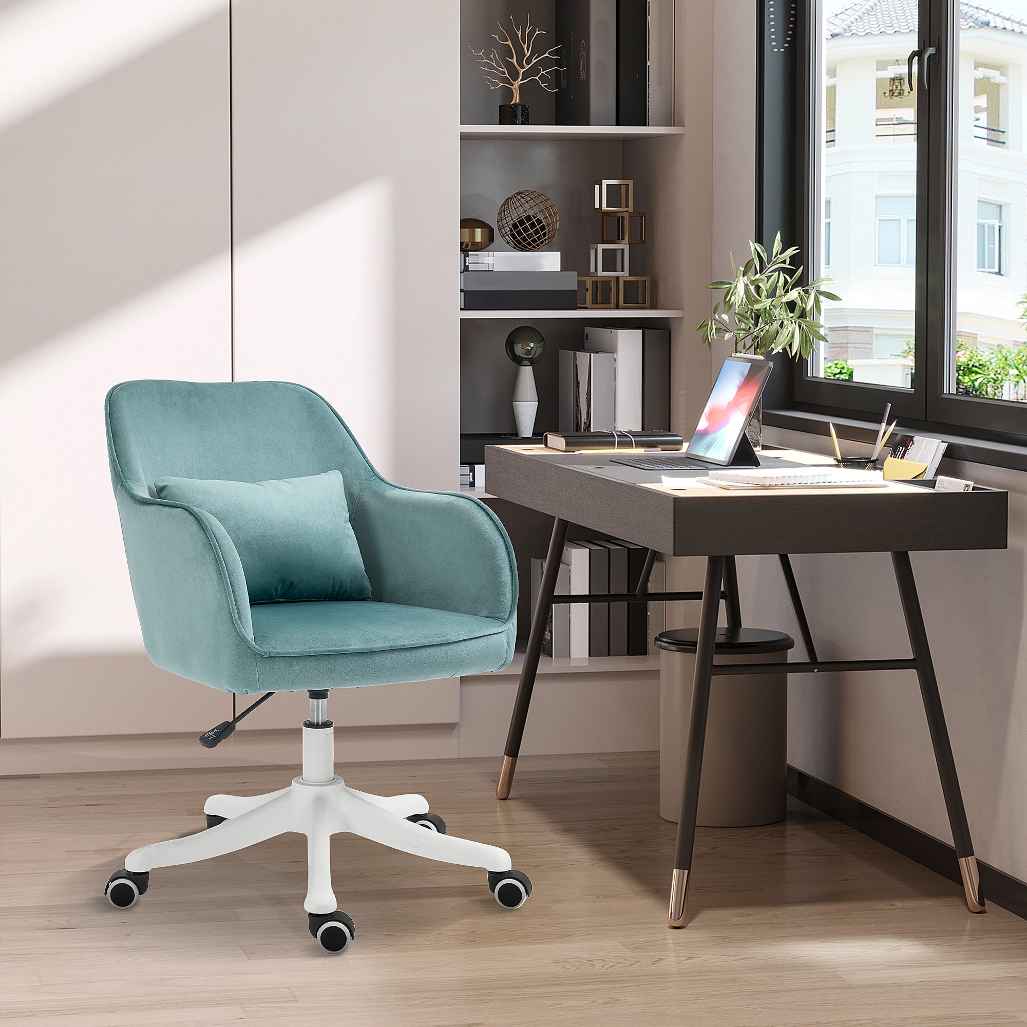 Vinsetto Massage-Bürostuhl in Samtoptik Lendenkissen mit Vibrationsmassage bis 115 kg USB-Schrittstelle höhenverstellbar 57B x 70T x 78-86H cm Grün