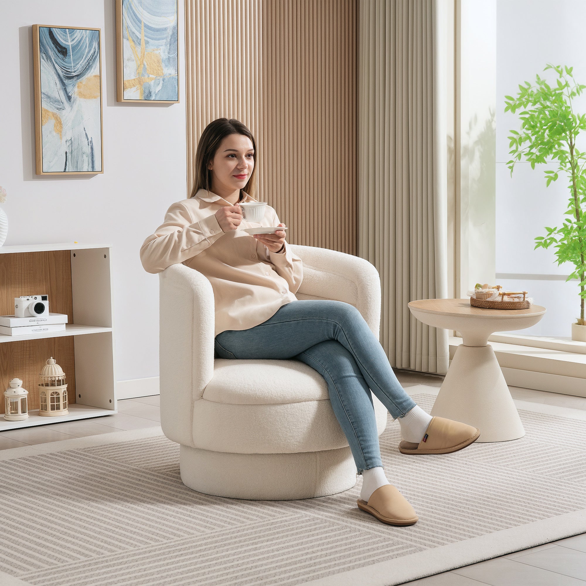 HOMCOM Drehbarer Polstersessel, Moderner Lounge-Sessel mit Kautschukholzrahmen, für Wohnzimmer, Schlafzimmer, Cremeweiß