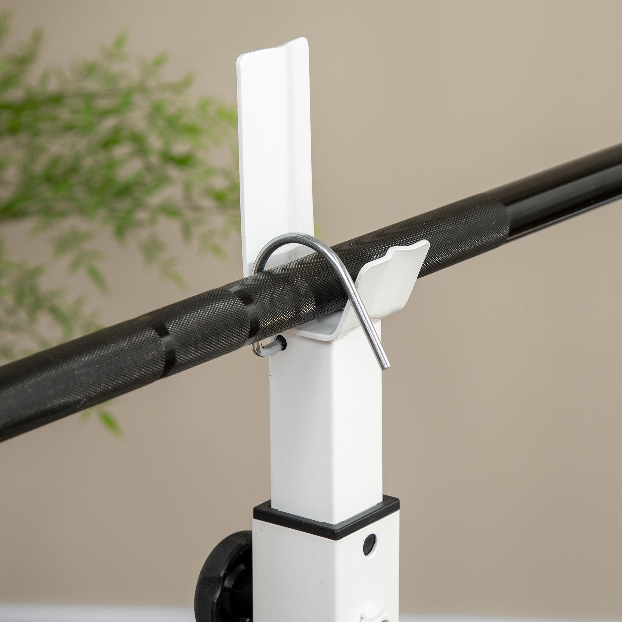 HOMCOM Hantelbank mit Hantelablage, Brustpresse, Beinpresse, Armauflage für Bizepscurls, Stahl, schwarz+weiß