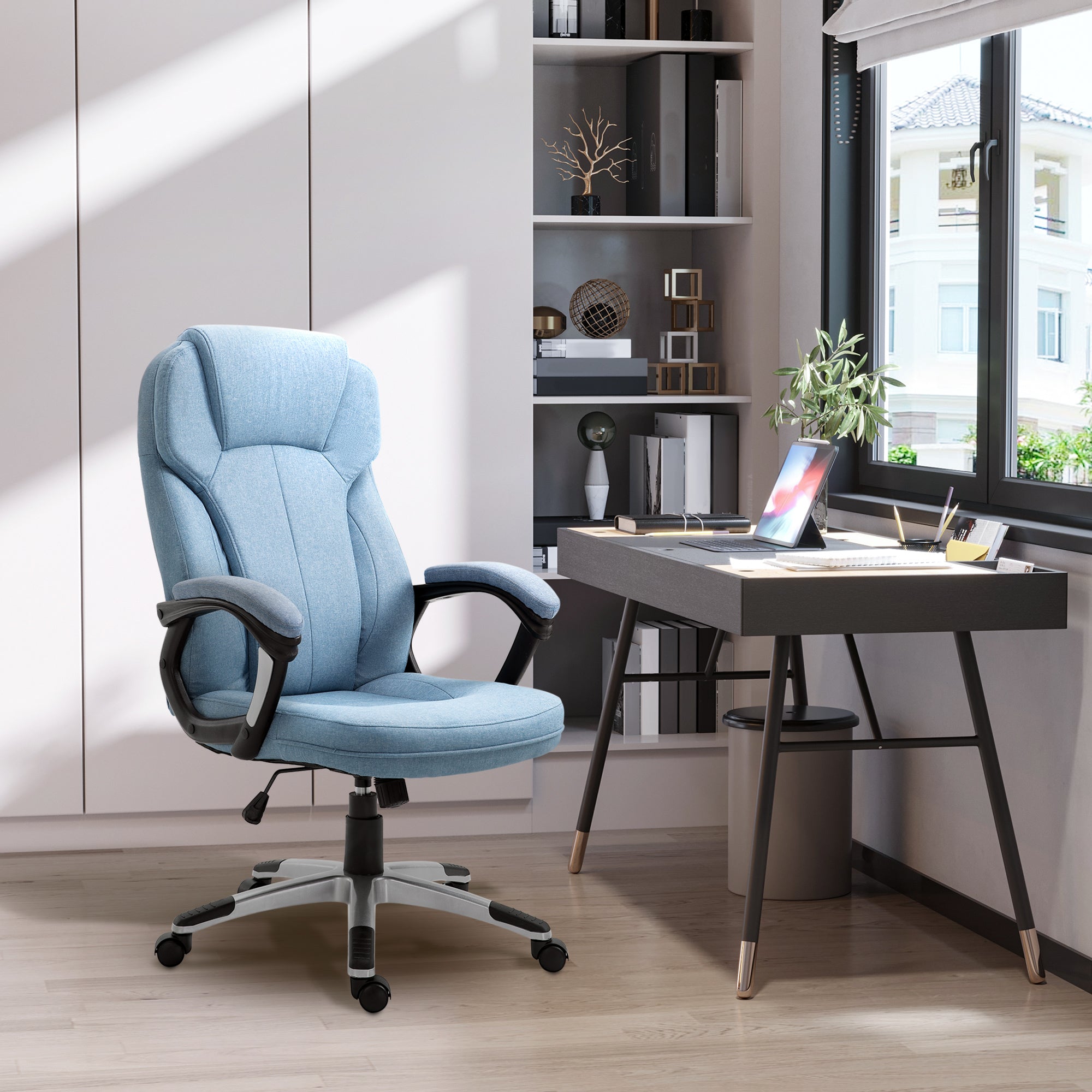 Vinsetto Bürostuhl Computerstuhl Drehstuhl höhenverstellbar Wippfunktion mit Kopfstütze und gepolsterte Armlehnen Ergonomisch Hellblau Leinen 66 x 75 x 110–120 cm