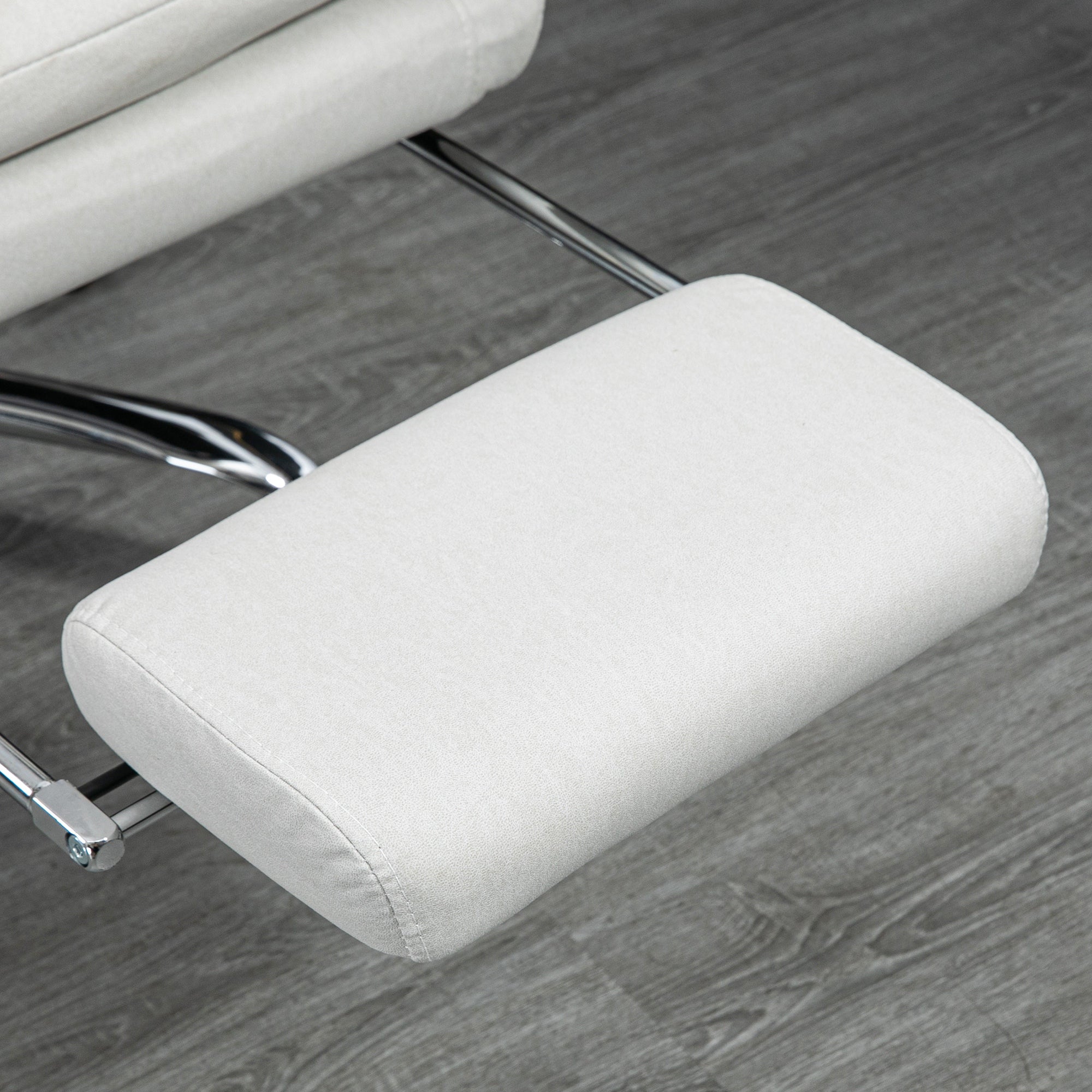 Vinsetto Bürostuhl mit Massagefunktion, beheizbar, neigbar, Kunstleder, 65x72x109-117cm, Cremeweiß