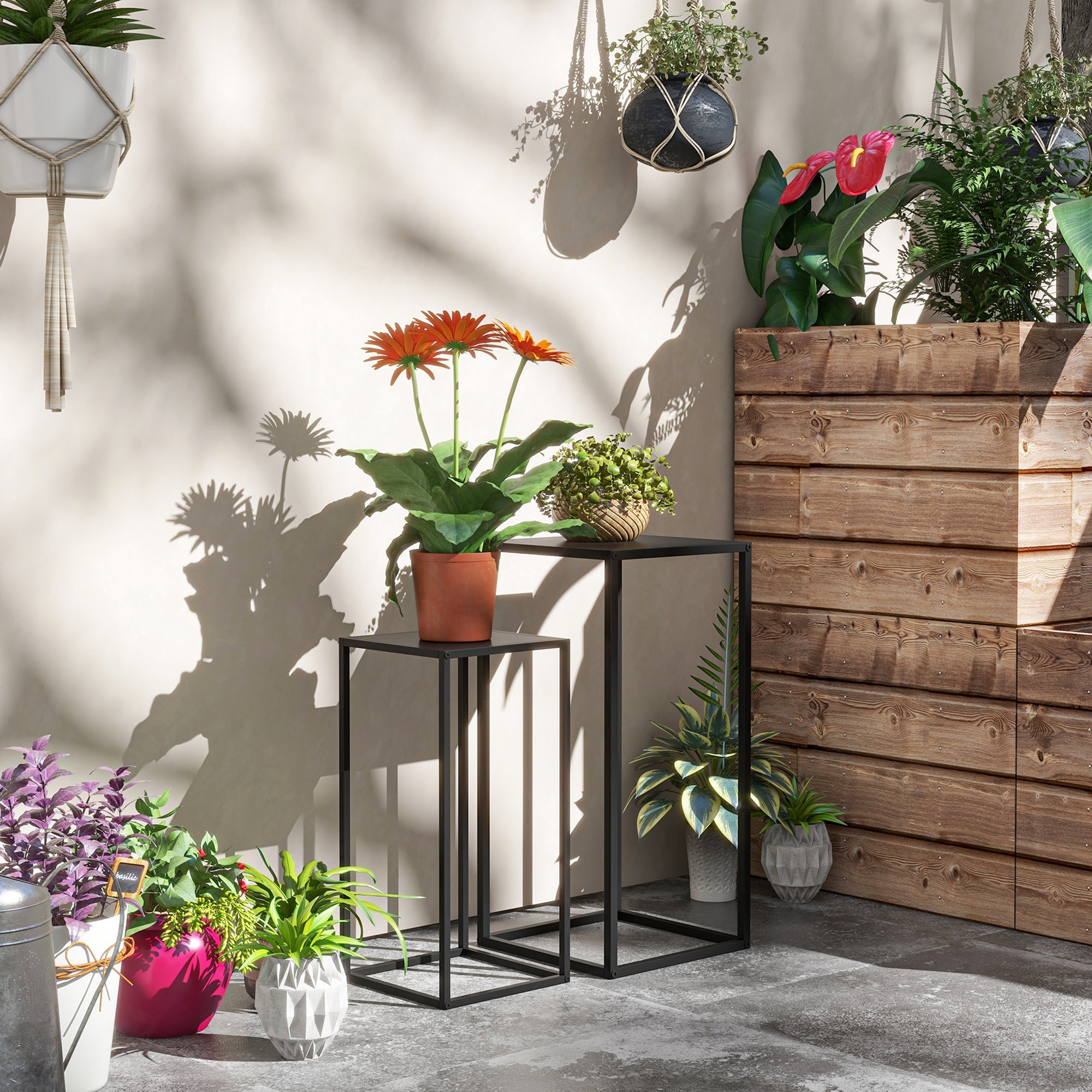 Outsunny Blumenständer, 2er-Set, Skandinavisches Design, Metallrahmen, 58,5/65cm Höhe, Schwarz
