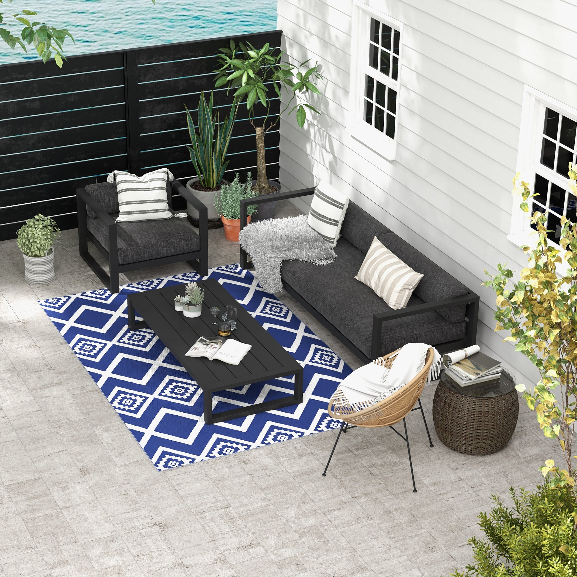 Outsunny Outdoorteppich Terrassenteppich, wetterbeständig, modernes Design, 182 cm x 274 cm x 0,3 cm, Blau + Weiß
