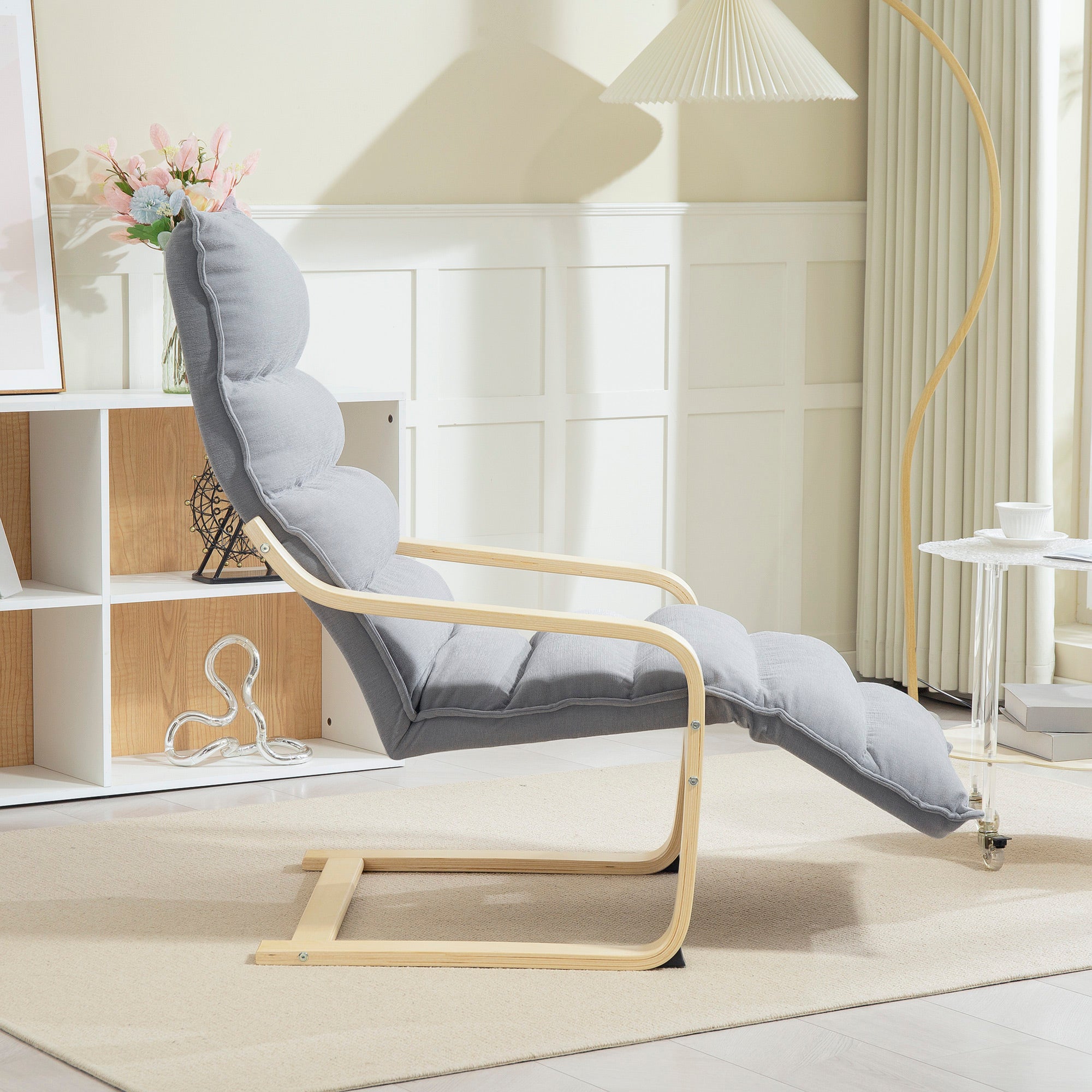 HOMCOM Lounge-Sessel aus Birkenholz, Polstersessel mit verstellbarer Fußstütze, Moderner Armlehnstuhl, Hellgrau