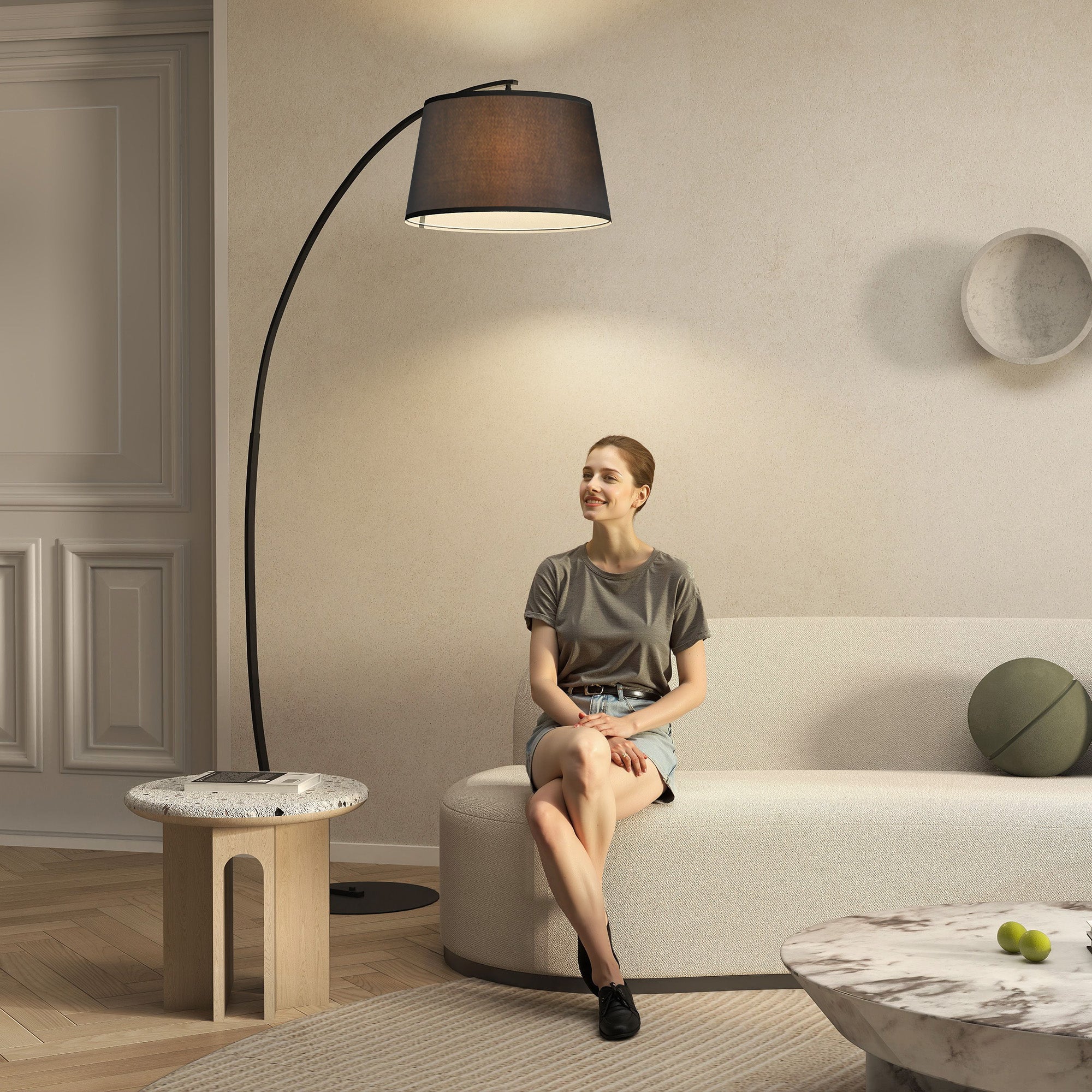 HOMCOM Stehlampe, Gebogene Stehleuchte mit Stoffschirm, Bodenlampe mit runder Basis, Metall, 105L x 47B x 190H cm, Schwarz