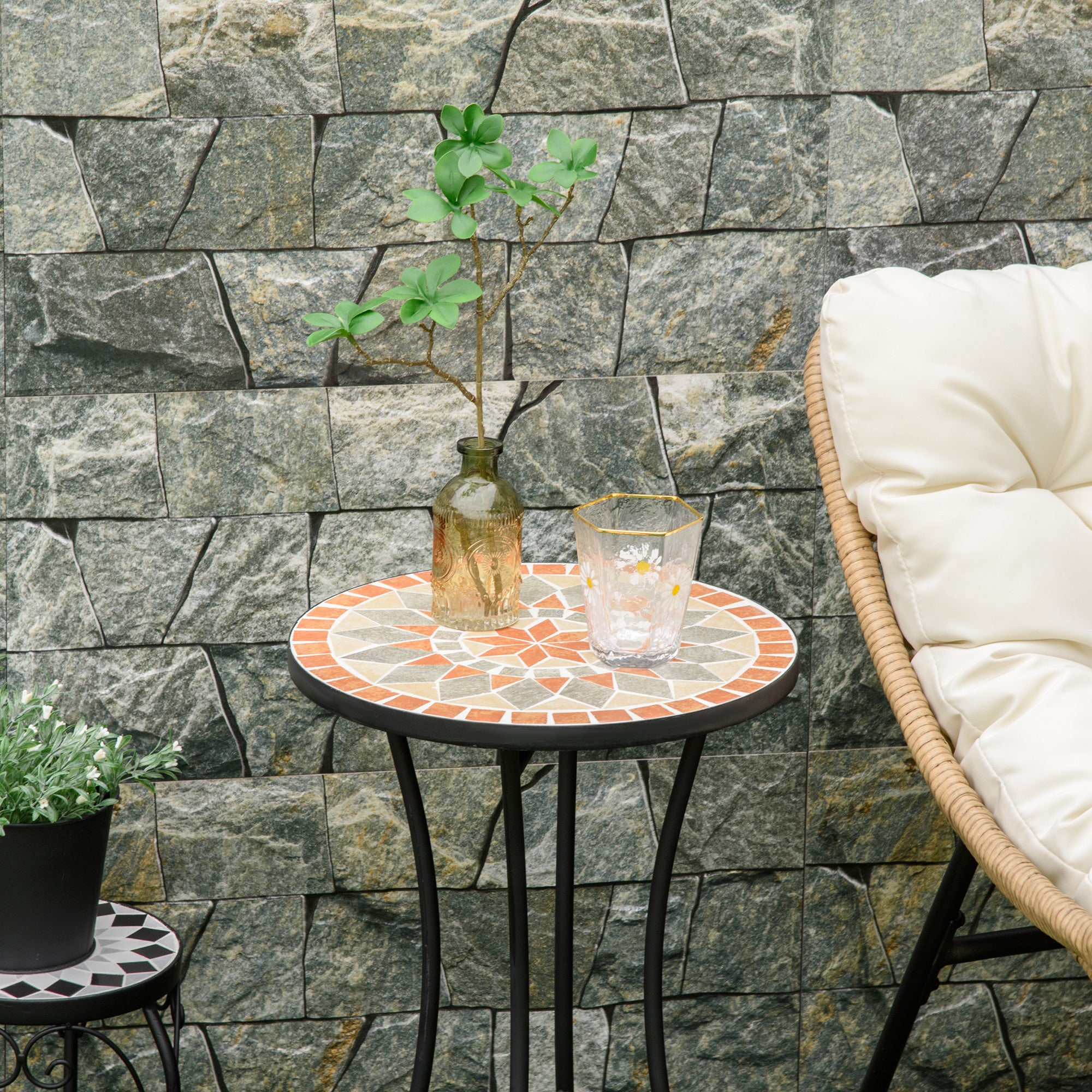 Outsunny Beistelltisch Gartentisch Ø35,5cm Rund wetterfest im Mesh-Stil Balkontisch mit Mosaik-Muster Metall Campingtisch Kaffeetisch für Wohnzimmer Büro Outdoor Indoor Gelb+Grau