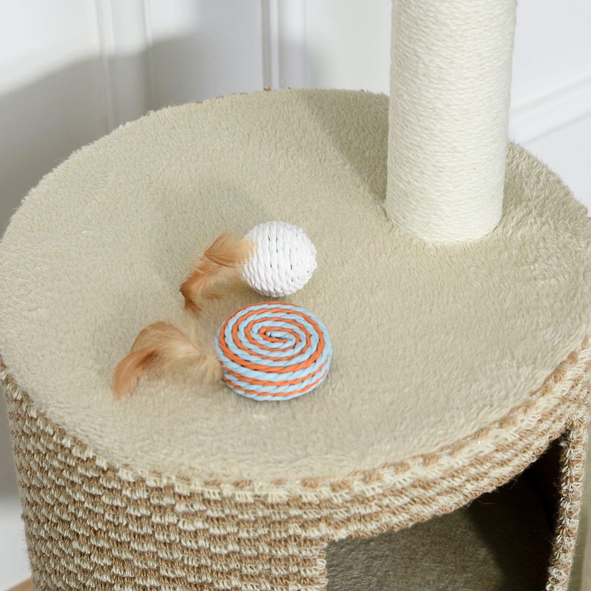 PawHut Katzenbaum Kratzbaum Kletterbaum Katzenkratzbaum, kuschelige Aussichtsplattformen, beige und kaffee, Spanplatte, Plüsch, Jute, 61x41x96 cm