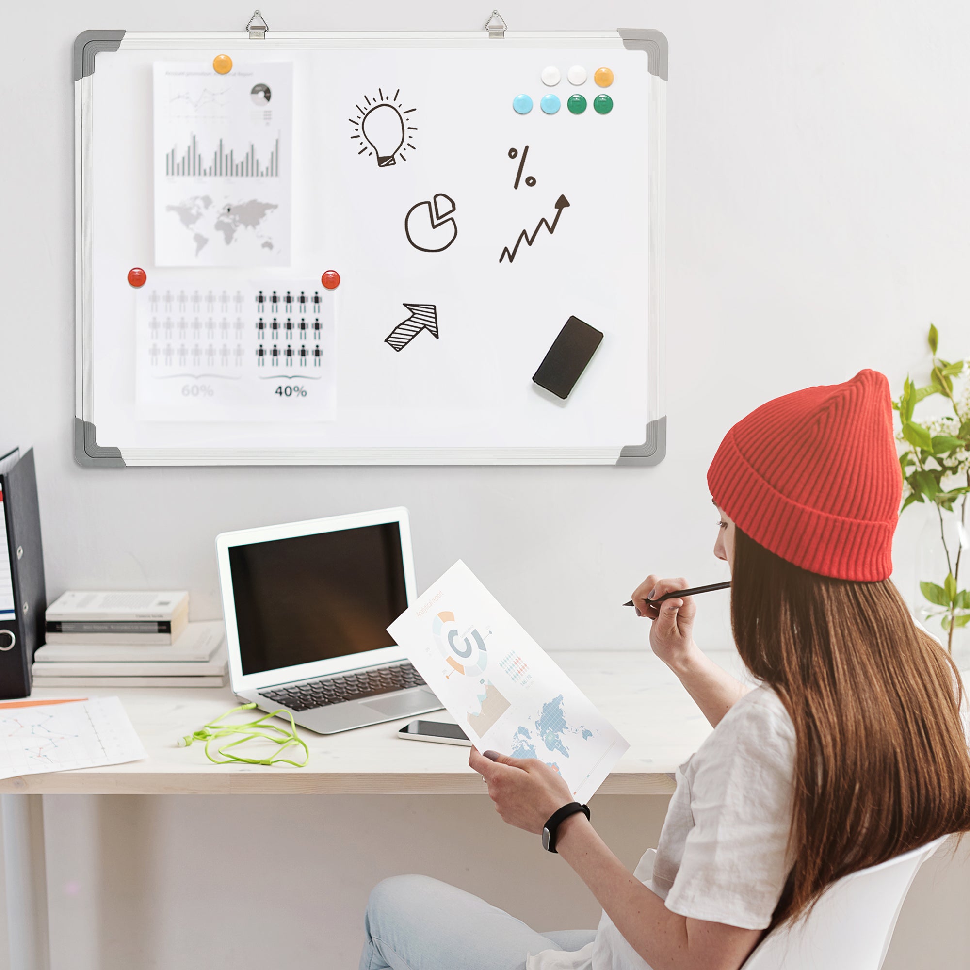 HOMCOM Whiteboard Magnettafel, leicht abwischbar, mit 4 Markern, 10 Magneten, 1 Radierer, 60 x 1,8 x 45cm