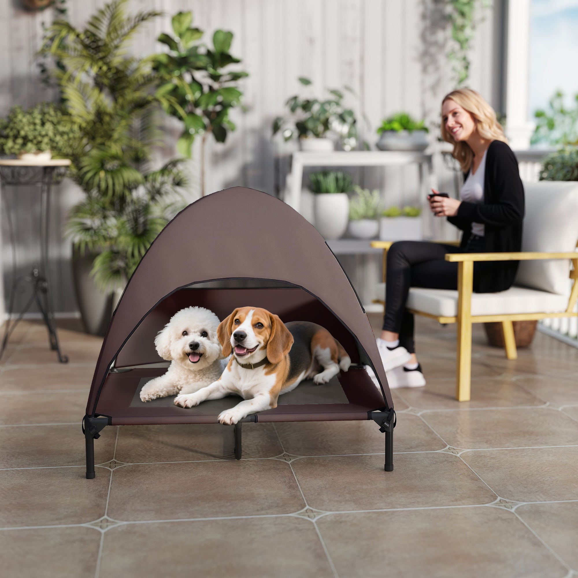 PawHut Hundeliege Outdoor mit Dach, Erhöhtes Hundebett für Große Hunde, 91 x 76 x 90 cm, Kaffee