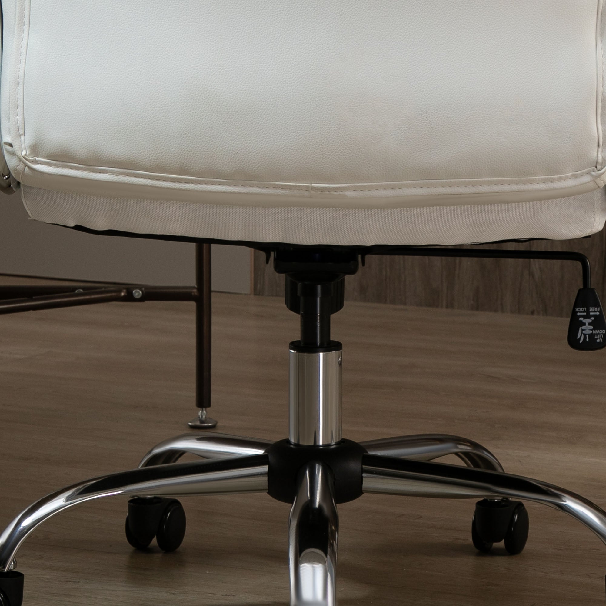 Vinsetto Bürostuhl, ergonomischer Schreibtischstuhl, höhenverstellbarer Drehstuhl mit Wippfunktion, Rautenmuster, Kunstleder, gepolsterter Chefsessel, Weiß