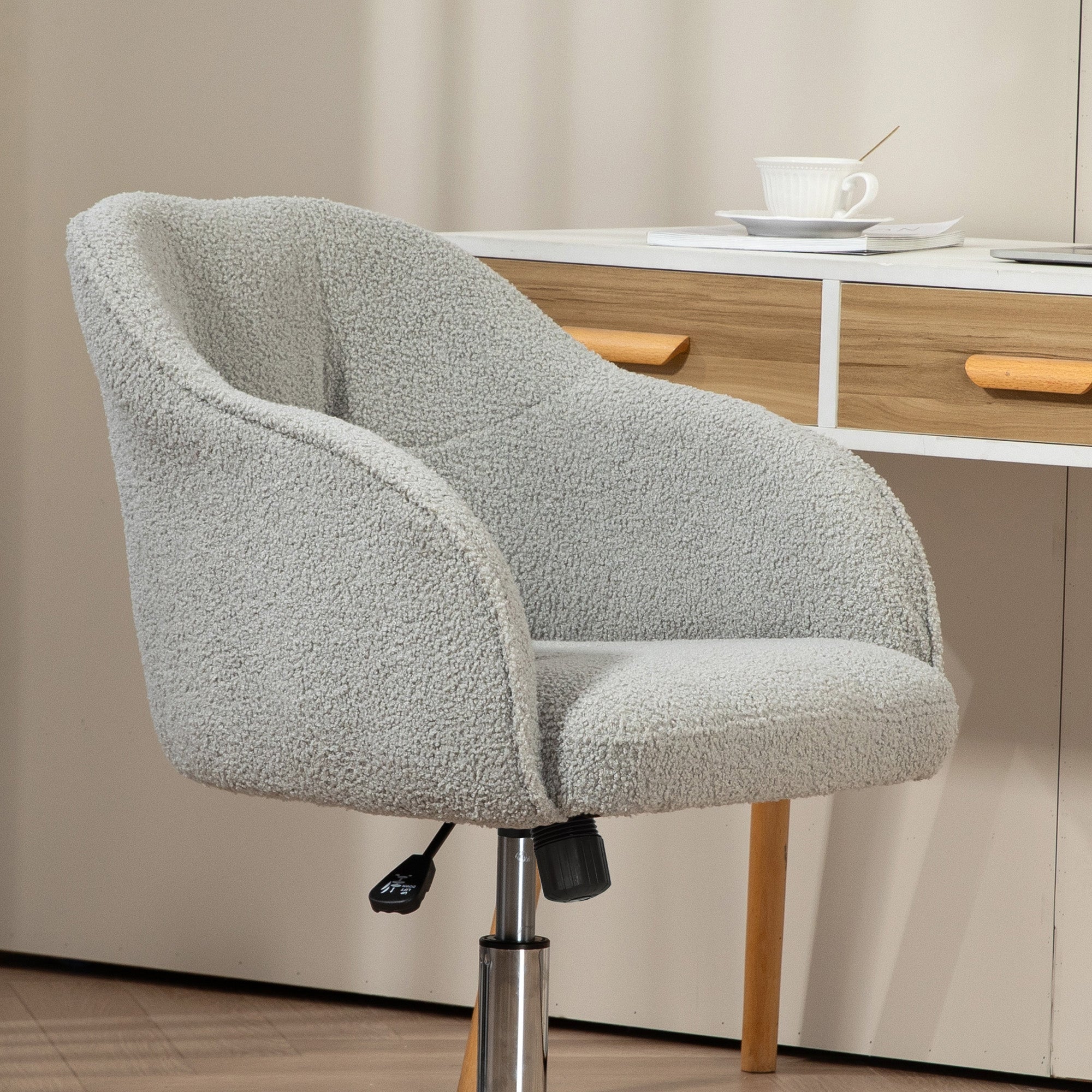 HOMCOM Homeoffice Stuhl, Ergonomisch Schreibtischstuhl mit Wippfunktion, Teddysamtoptik 56 x 61 x 86 cm Grau