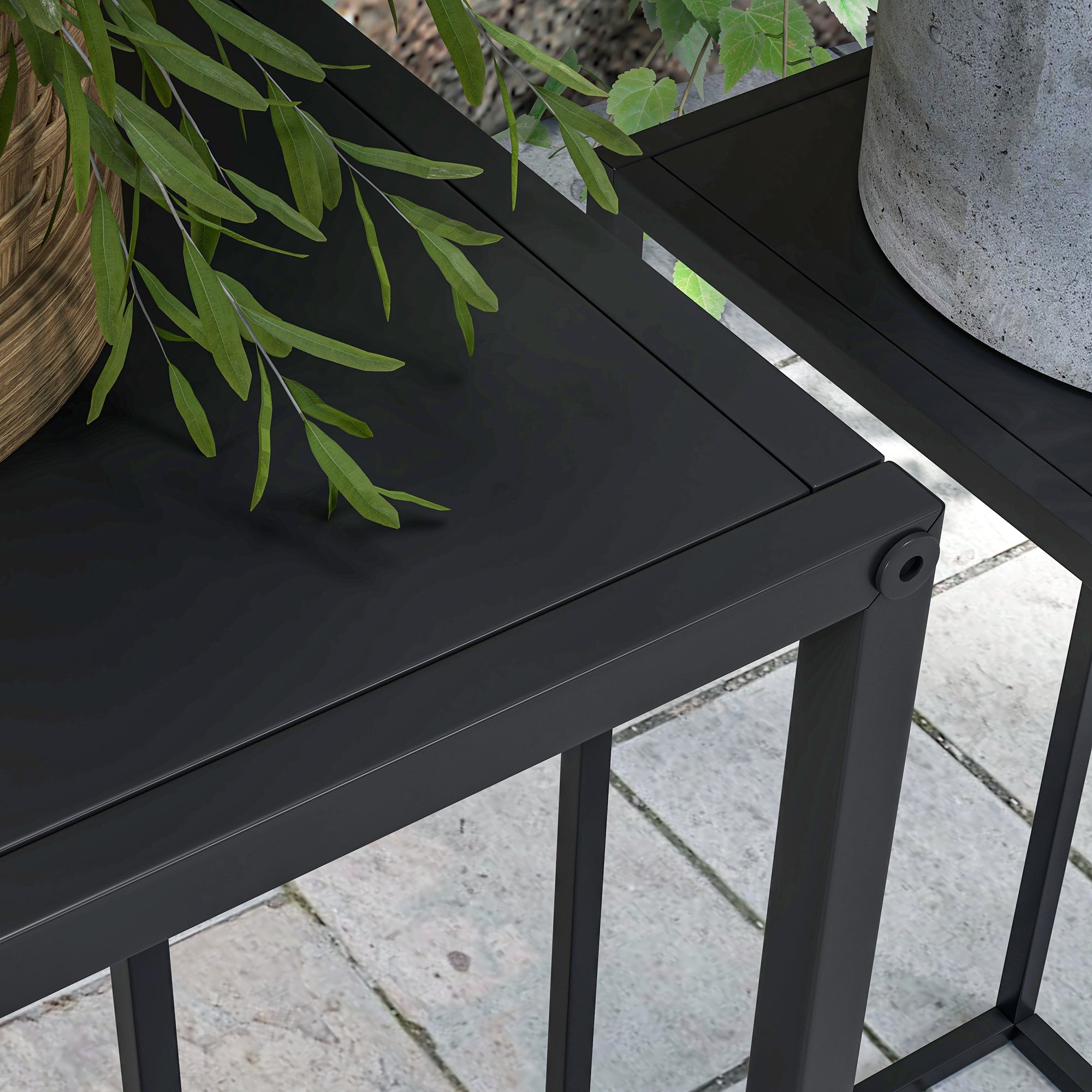 Outsunny Blumenständer, 2er-Set, Skandinavisches Design, Metallrahmen, 58,5/65cm Höhe, Schwarz