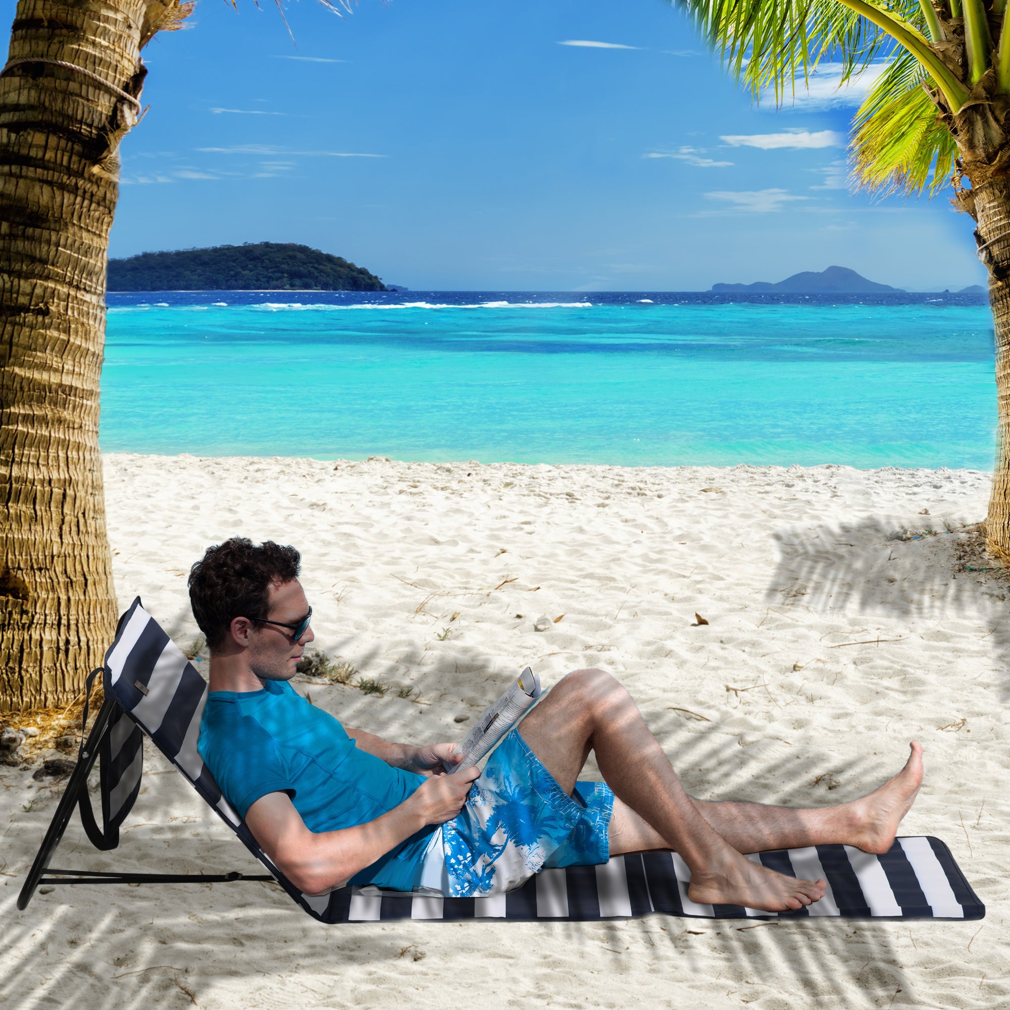 Outsunny Strandliege, klappbar, verstellbare Rücklehne, Seitentasche, weiche Polsterung, Stahlrahmen, blau+weiß, 142x51x40cm