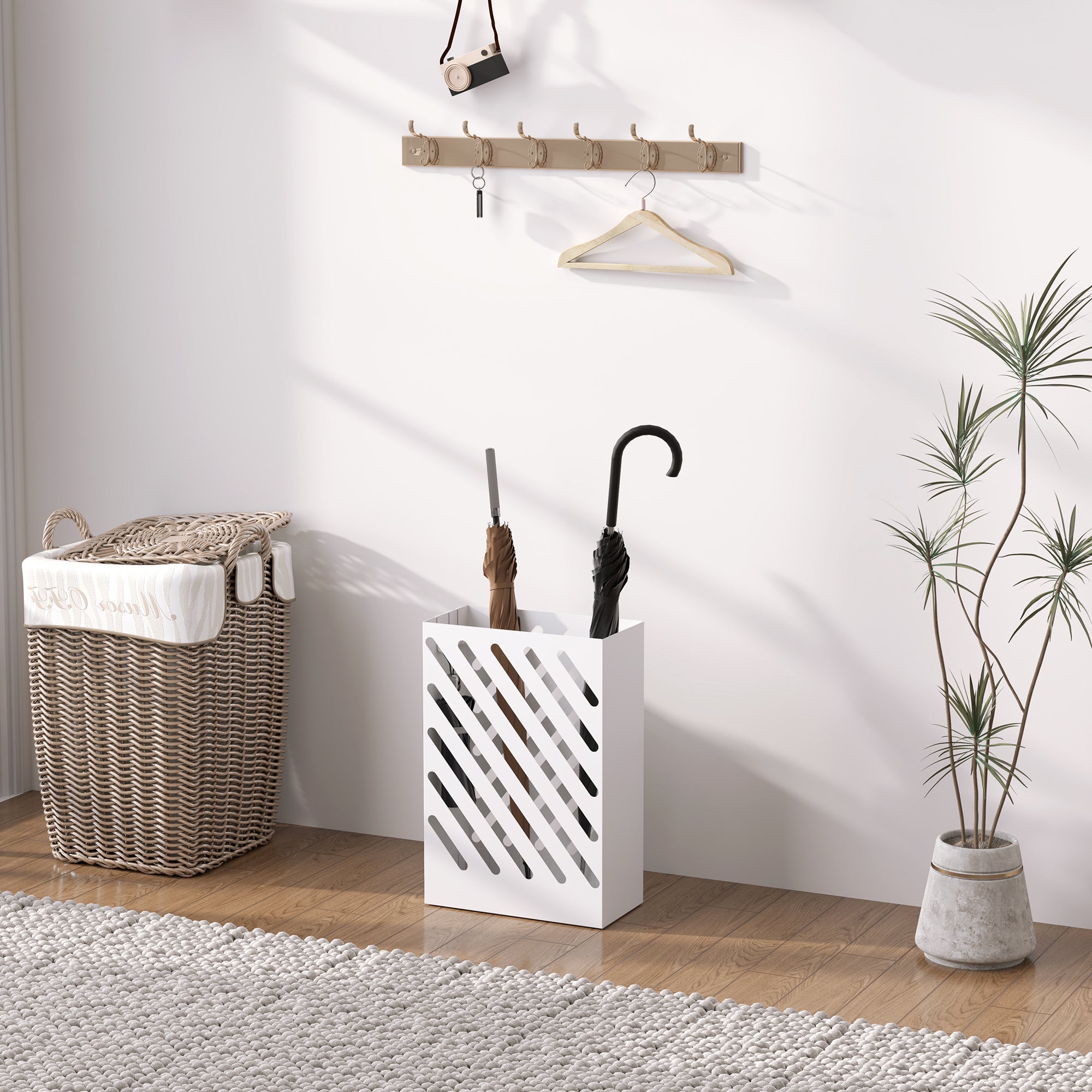 HOMCOM Regenschirmständer mit Tropfschale, 4 Haken, Stahl, 28L x 14B x 41H cm, Weiß