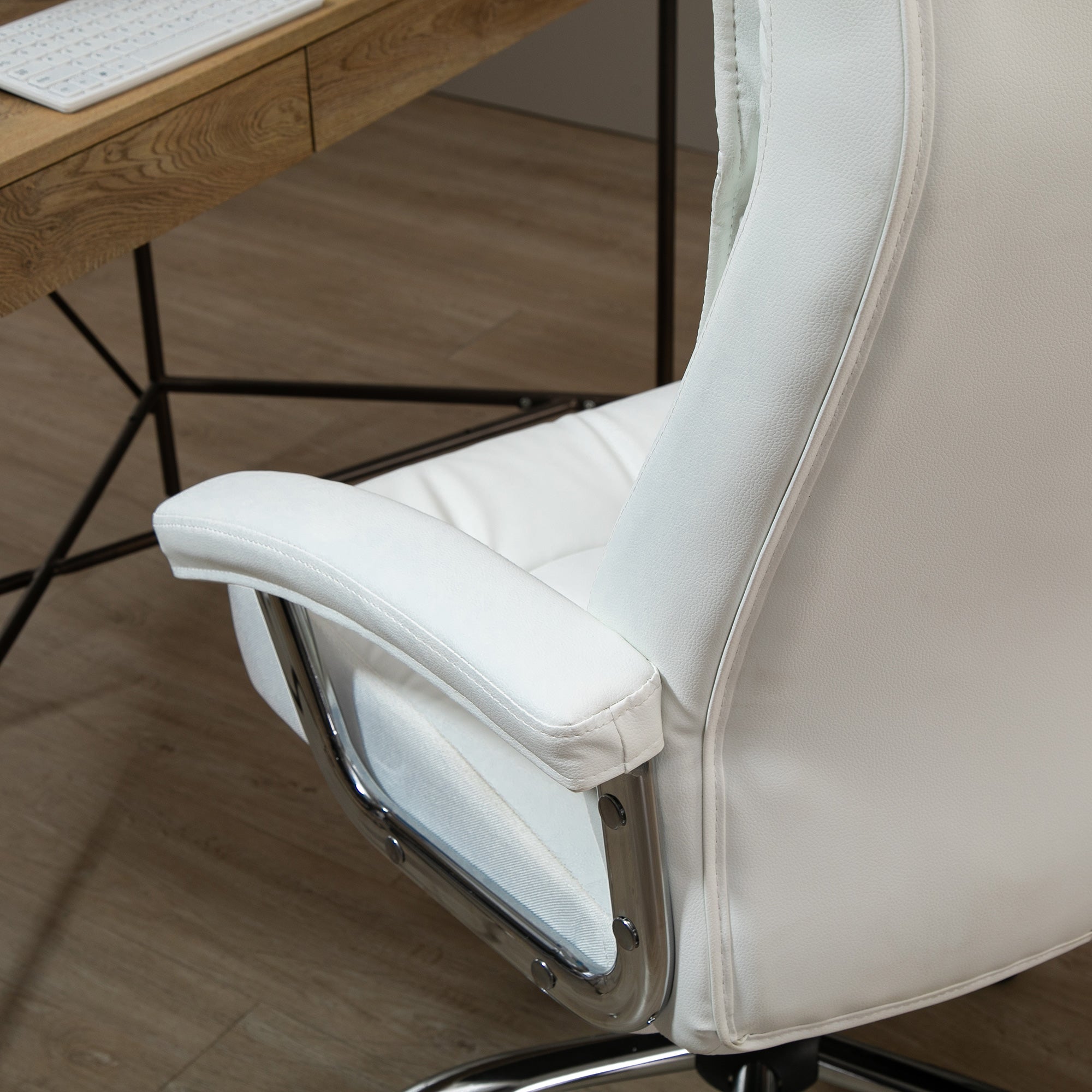 Vinsetto Bürostuhl, ergonomischer Schreibtischstuhl, höhenverstellbarer Drehstuhl mit Wippfunktion, Rautenmuster, Kunstleder, gepolsterter Chefsessel, Weiß