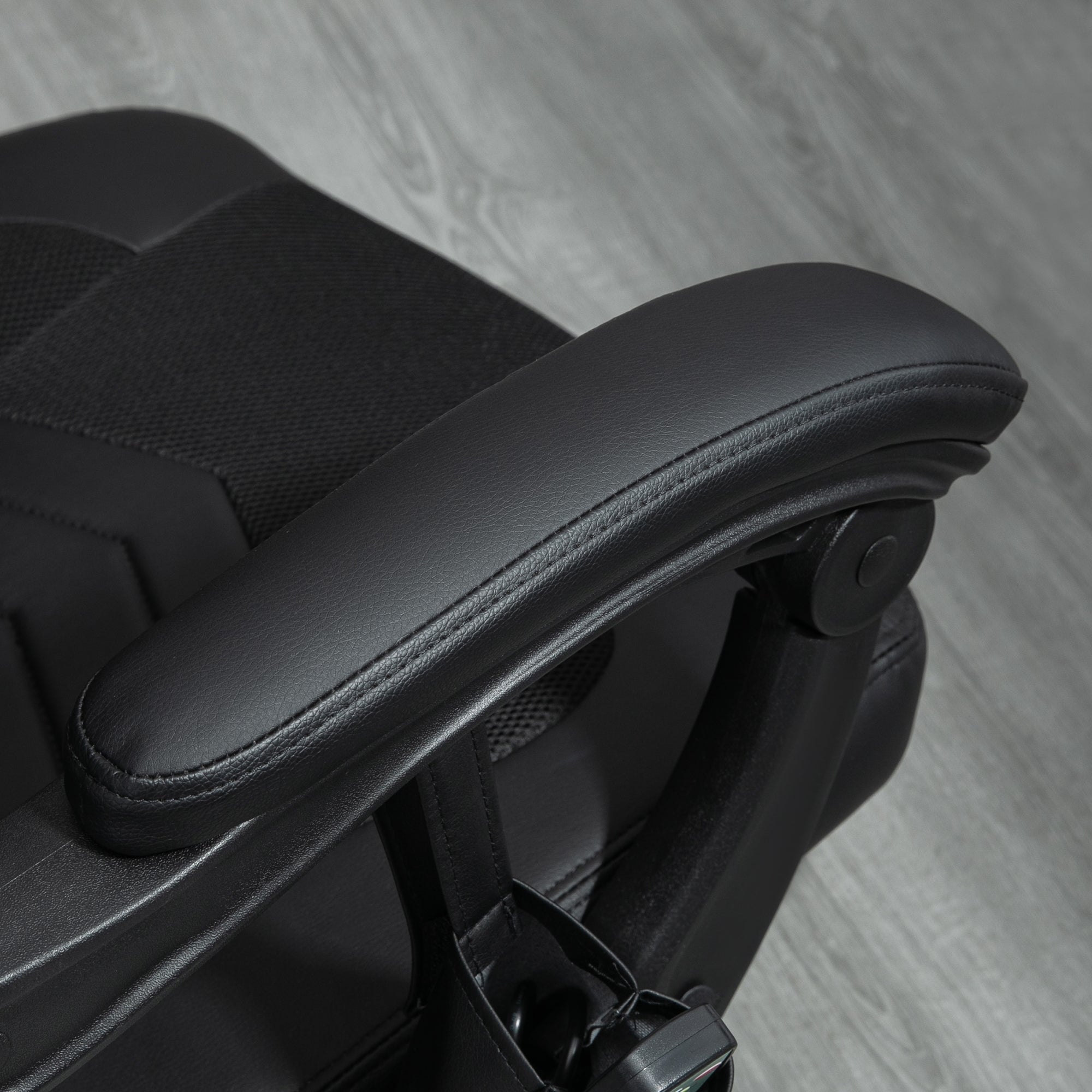 HOMCOM Bürostuhl Massagesessel Massagefunktion mit 6 Vibrationspunkte Ergonomischer Gaming Stuhl mit Wärmefunktion Kunstleder Schwarz 68 x 69 x 108-117cm