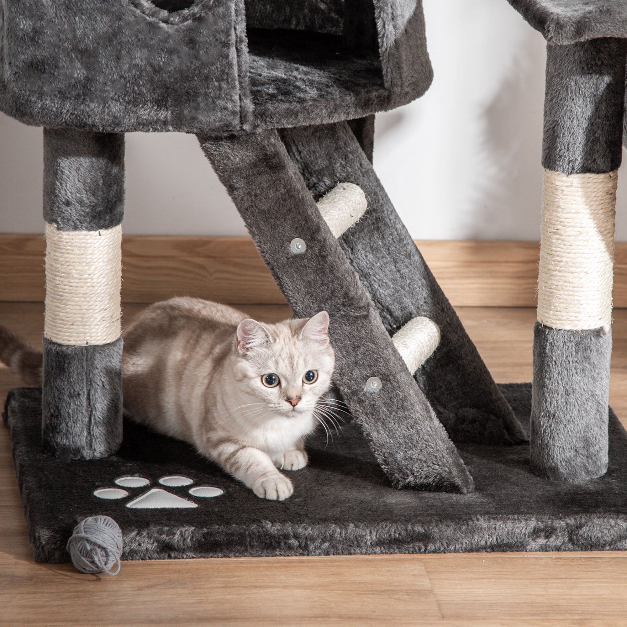 PawHut Katzenkratzbaum 240-260 cm Deckenhoch Kratzbaum groß Kletterbaum Katze Kratzbaum für große Katzen mit Sisalseil Dunkelgrau