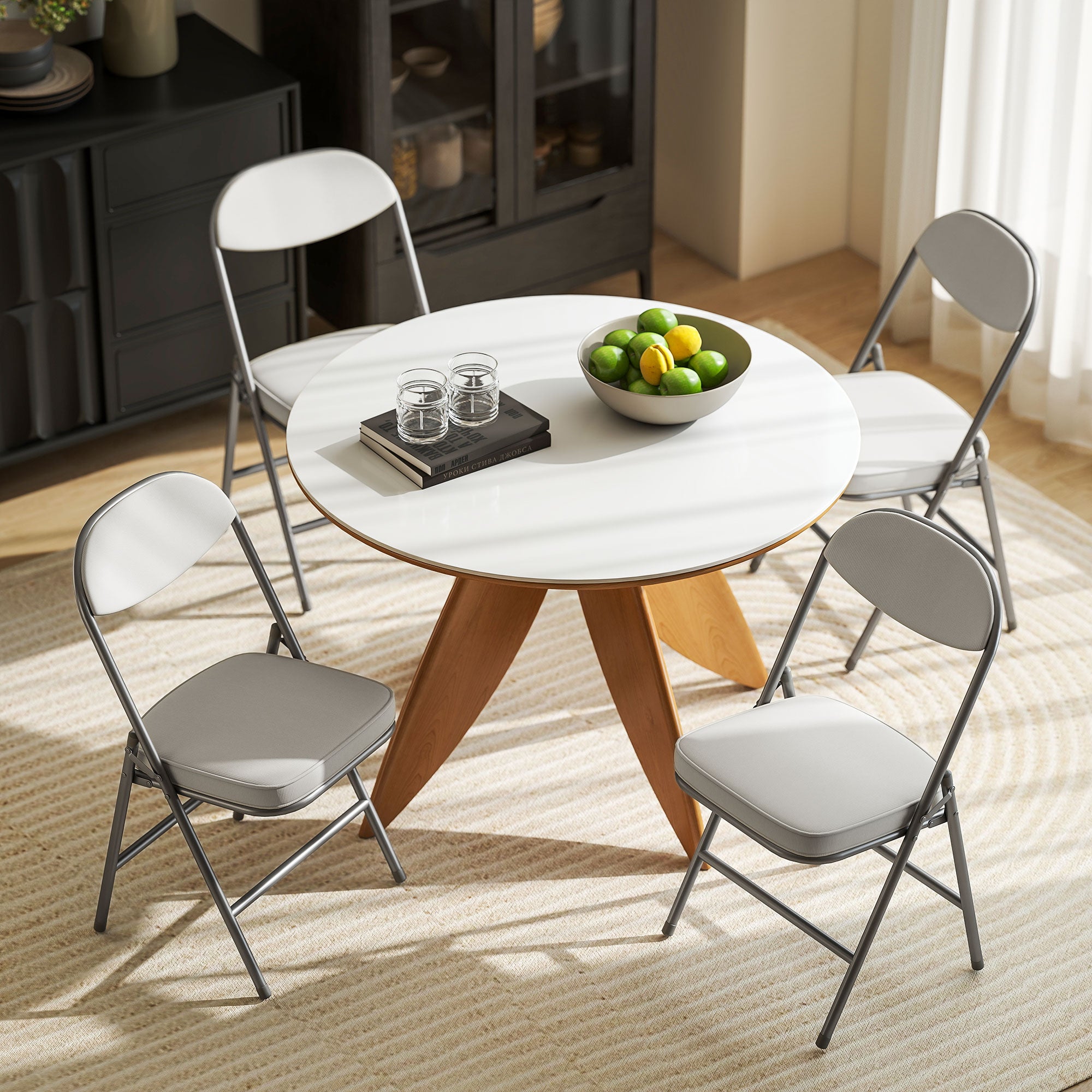 HOMCOM 4er-Set gepolsterte Klappstühle, Faltbare Stühle mit Cordbezug, Rückenlehne, Metallrahmen, Cremeweiß