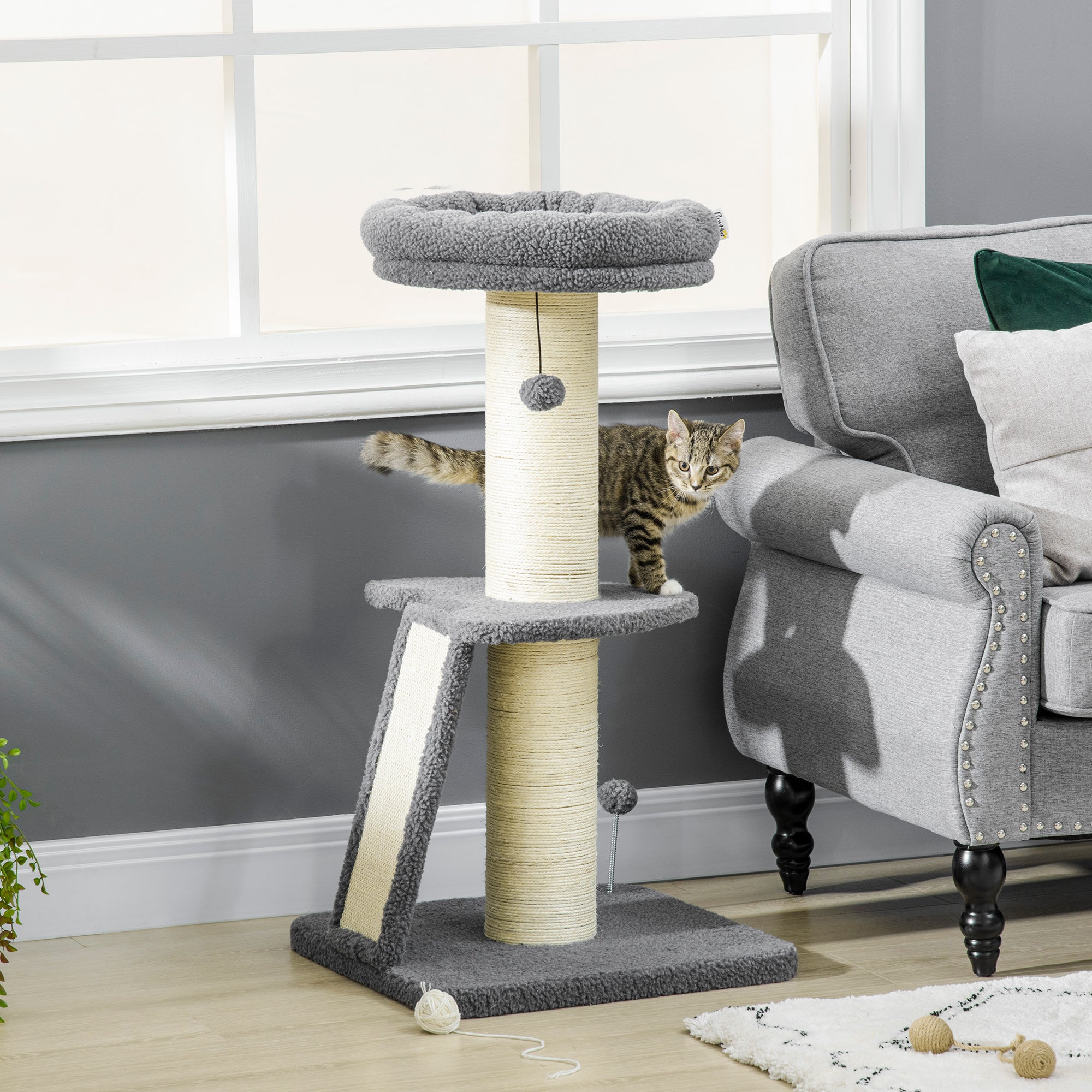 PawHut Kratzbaum Katzenbaum mit Spielball und Sisal-Kratzstamm