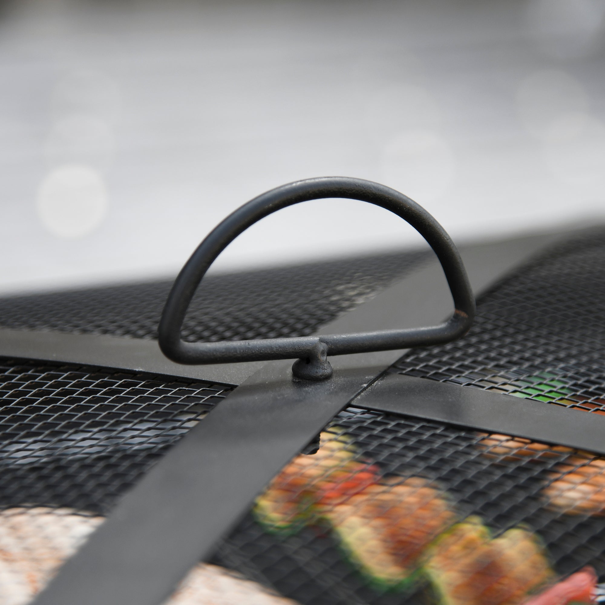 Outsunny 3-in-1 Feuerschale Feuerkorb Feuerstelle mit Funkenschutz Grillrost Eiskübel Garten BBQ Schwarz 76cm x 76cm x 47cm