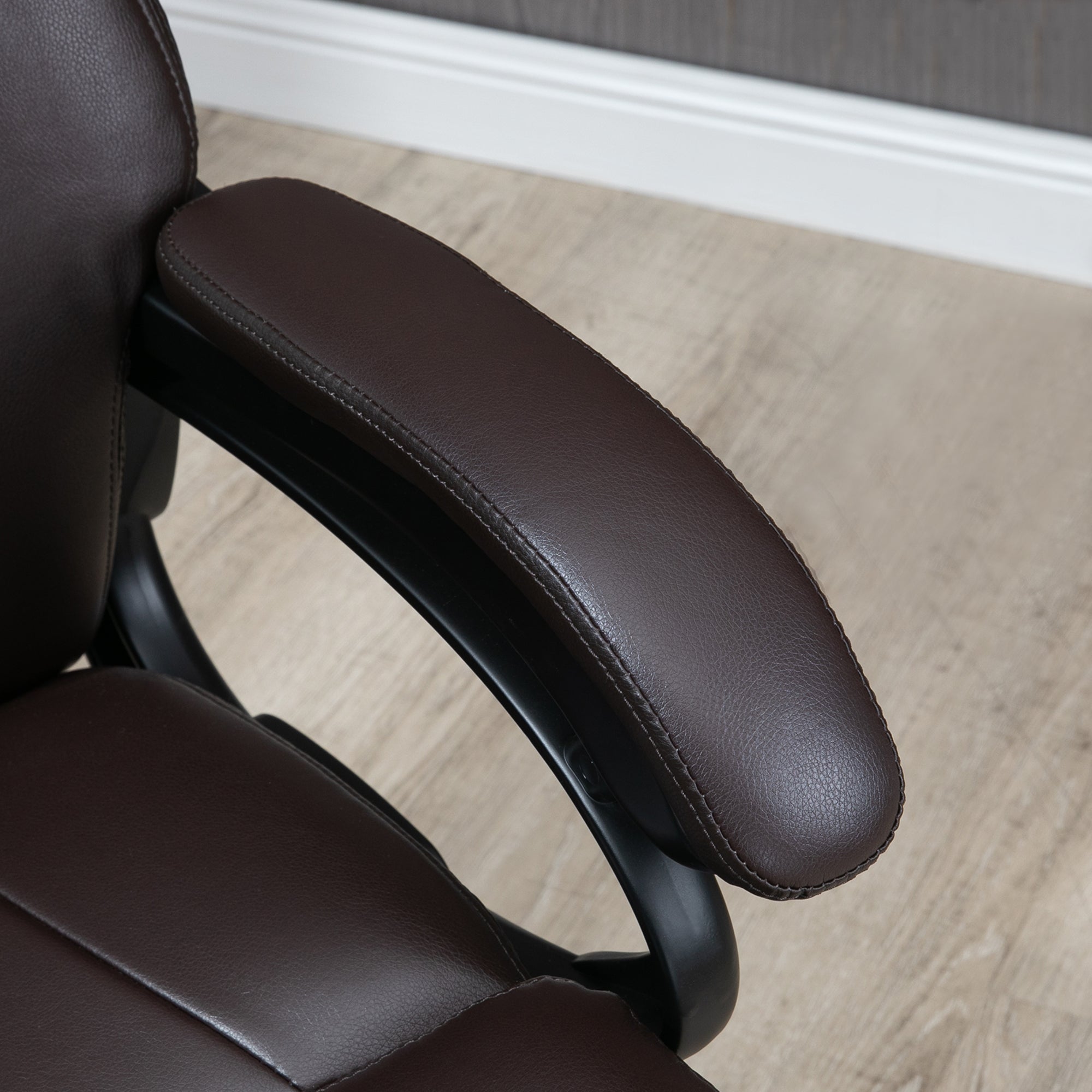 Vinsetto Bürostuhl Chefsessel Gaming Stuhl Drehstuhl Wippfunktion Dicke Polsterung 180 kg Belastbarkeit ergonomisches Design höhenverstellbar Kunstleder Braun 72x83x114-122 cm