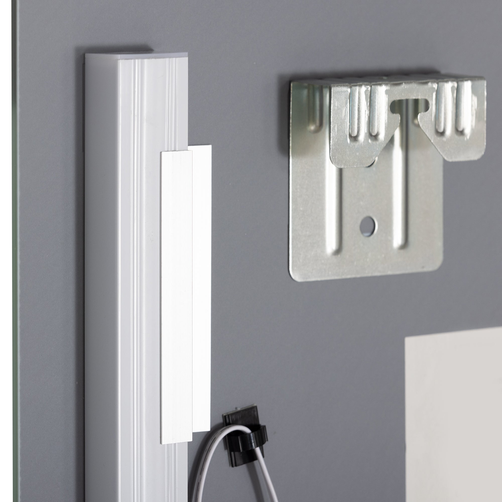 kleankin Badezimmerspiegel mit LED-Beleuchtung, elegant und hochwertig, Glas, Aluminium, Kunststoff, 50L x 12B x 70H cm
