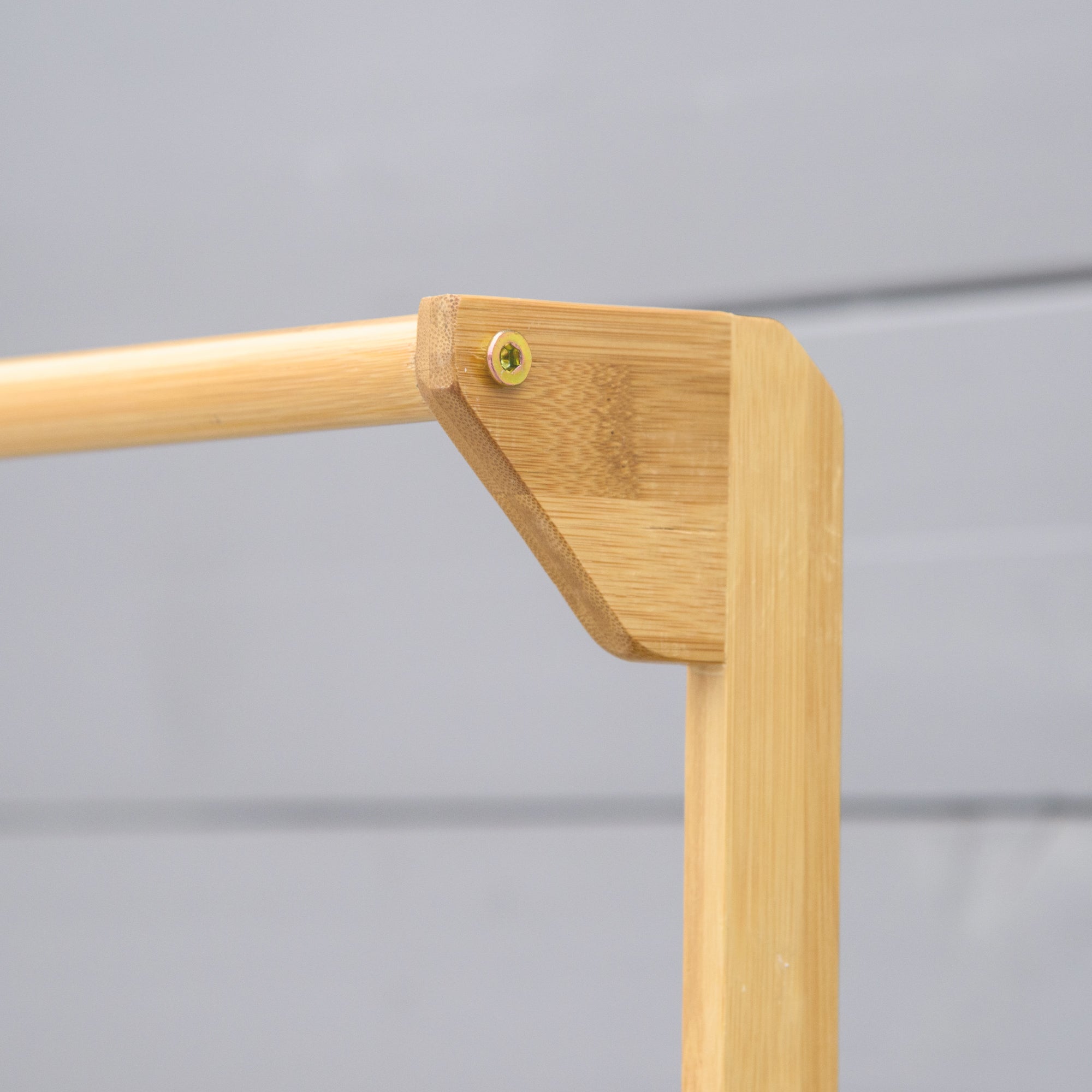 Outsunny Blumentreppe aus Holz Pflanzenständer Leiterregal einstellbare Hängehöhe Blumenständer hängende Bamboo Natur innen draußen 100 x 40 x 143 cm