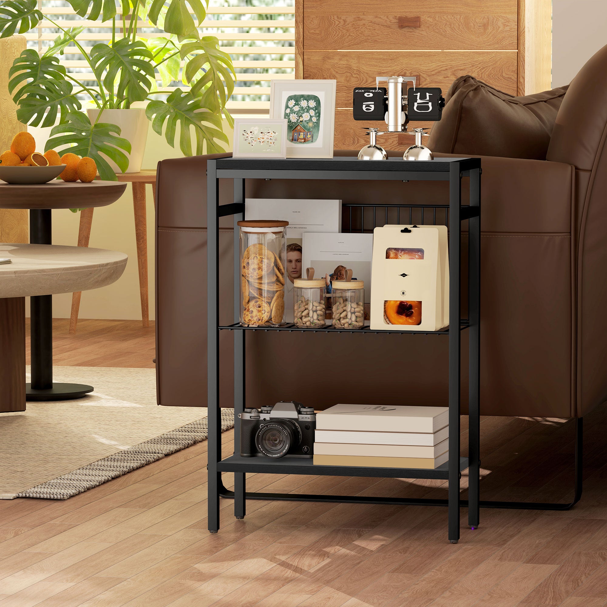 HOMCOM Beistelltisch, 3-stufiges Design, Regale in Holzoptik, Stahlrahmen, Schwarz