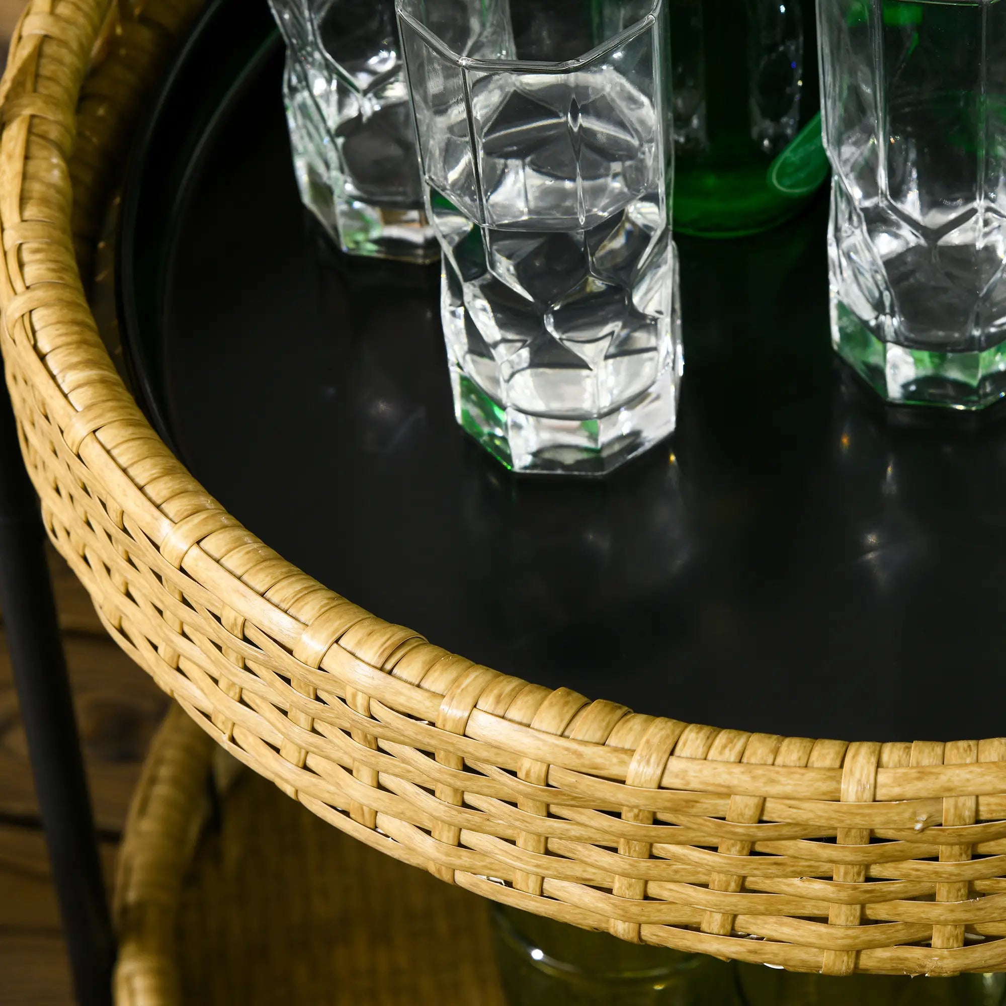 Outsunny Outdoor Servierwagen, 2 Etagen, Bremsen, Polyrattan, Metallrahmen, Φ50 x 66H cm, Gelb