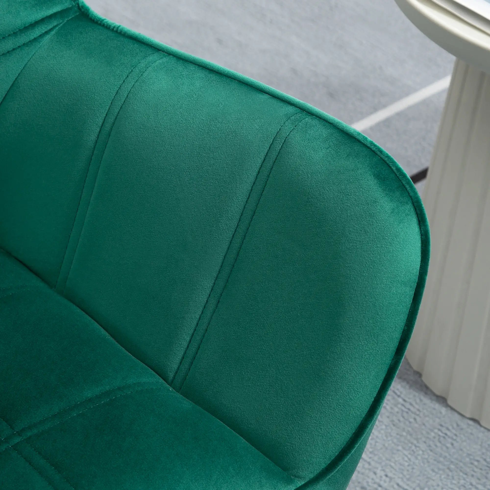 HOMCOM Polstersessel, Akzentsessel, Skandi Design, Samtoptik, bis 120 kg, Kautschukholzbeine, Grün