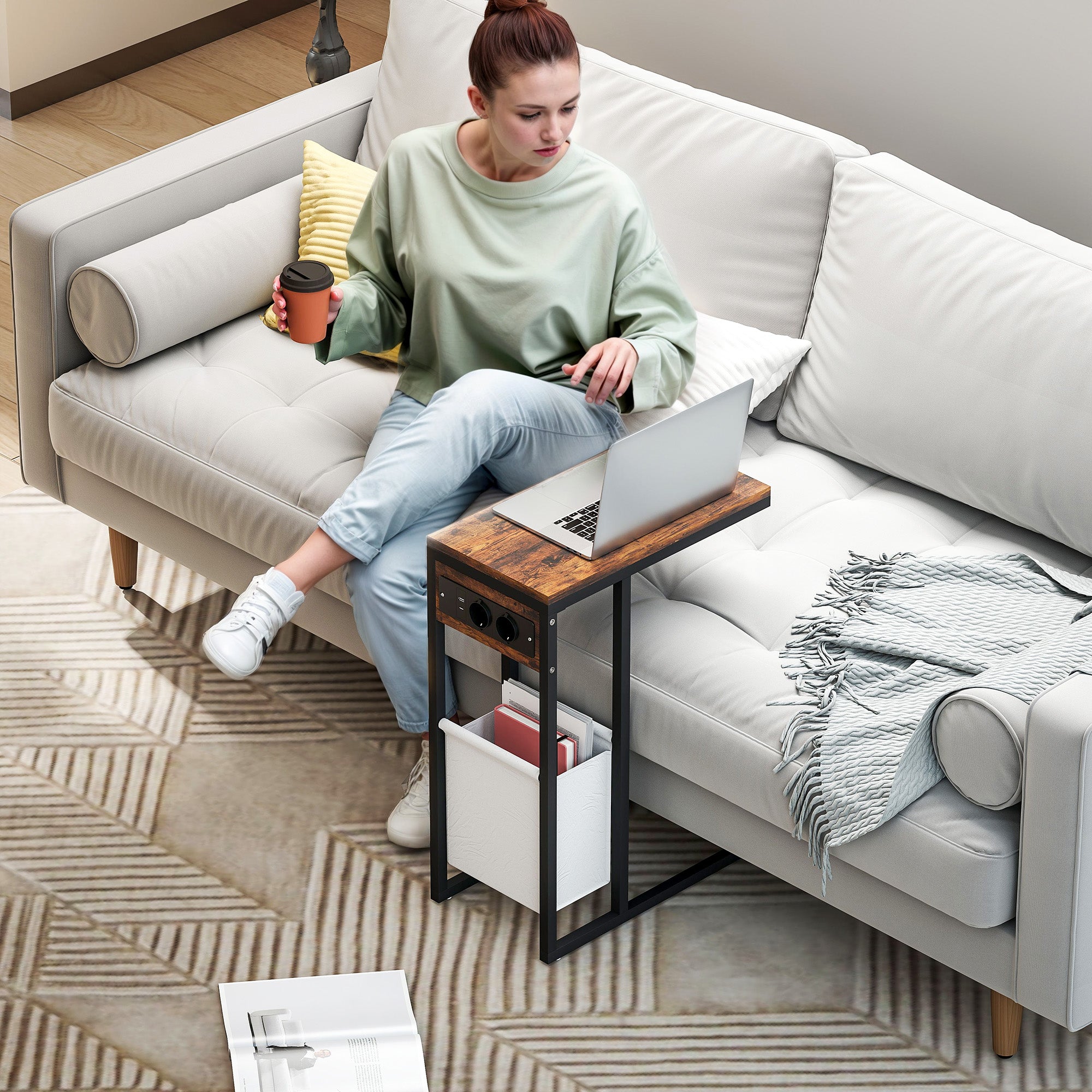 HOMCOM Beistelltisch mit Steckdosen, USB-Anschlüssen, Kabel, C-förmiges Design